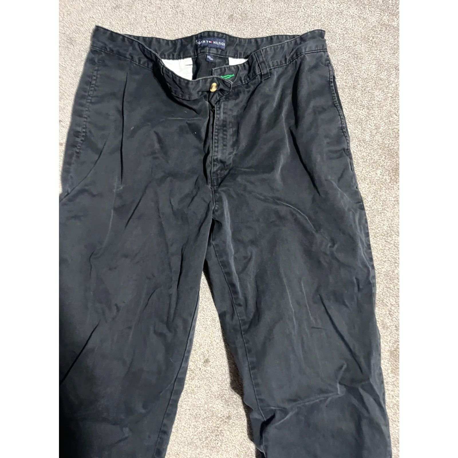 Tommy Hilfiger Tommy Hilfiger Chino Pants Men Black Solid Straight Leg Size 40x32 Pants Mens Chino Straight Leg Tommy Hilfiger Size US 40 / EU 56 - 4 Thumbnail