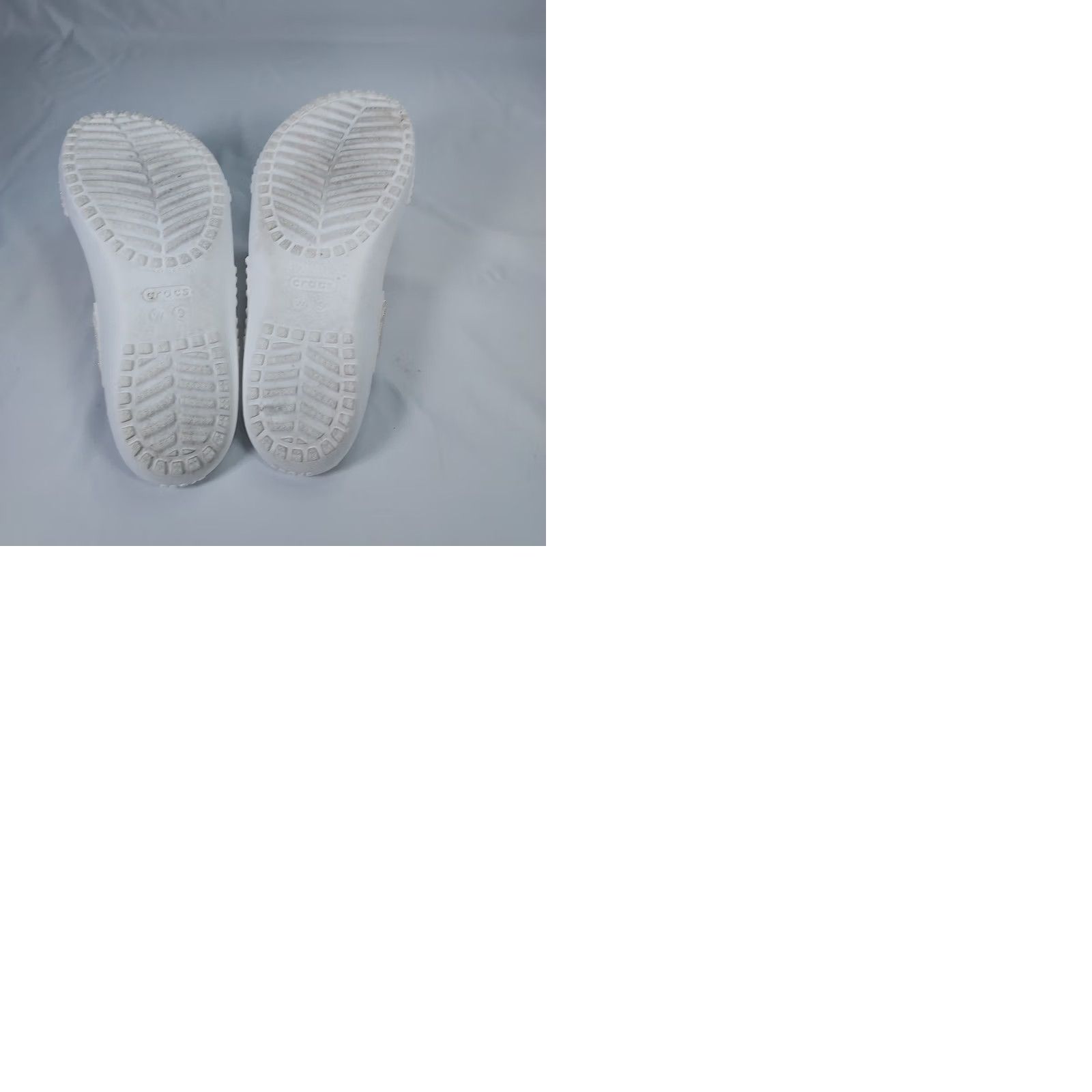 Crocs Crocs Women’s W9 White Bling Rhinestone Comfort Slide Sandals Shoes Flip Flop Casual Summer Womens Size US 7 / IT 37 - 9 Thumbnail