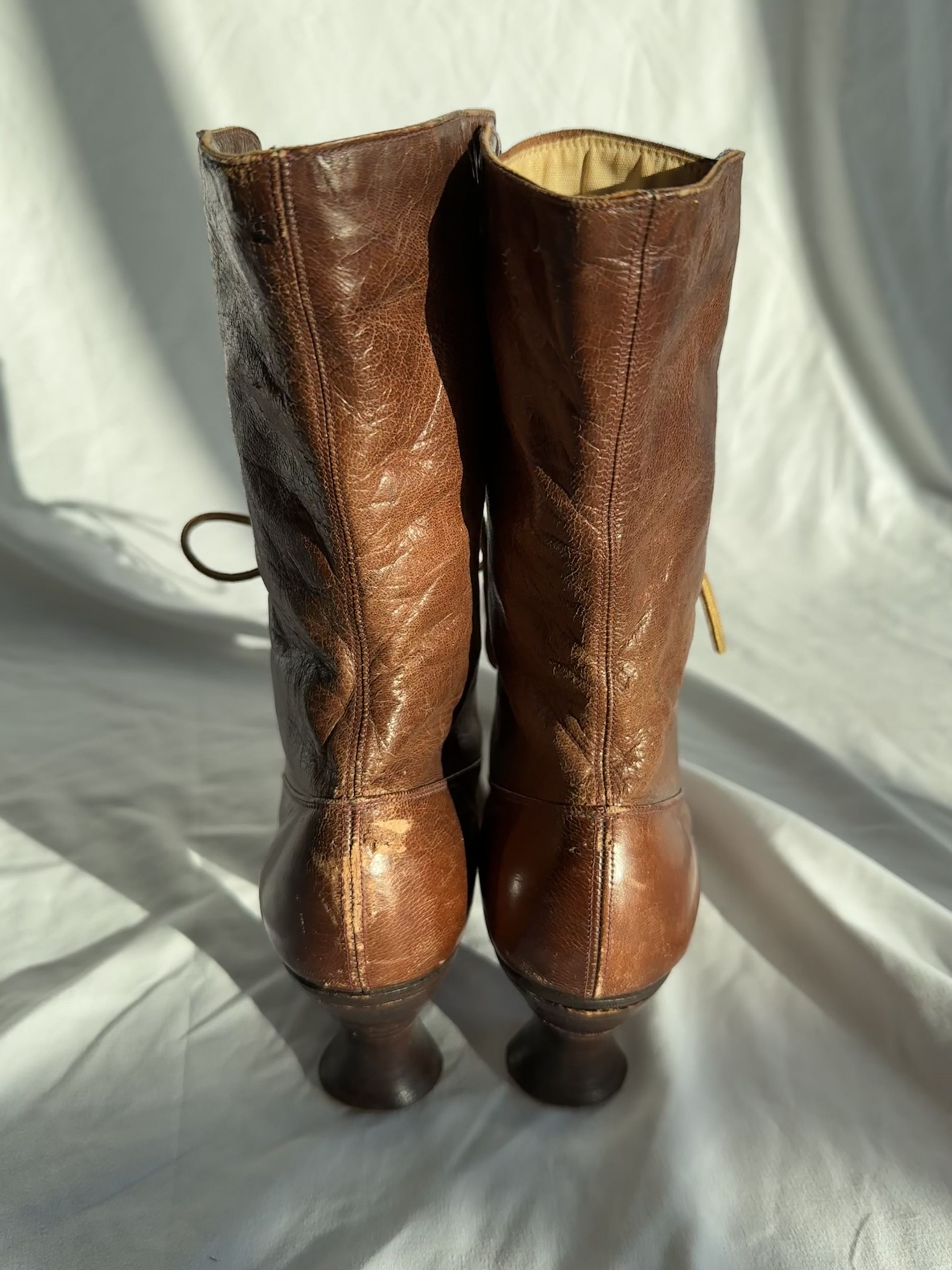 Walk-Over Rare Vintage "Walk-Over" Edwardian Revival Boots Size US 6 / IT 36 - 7 Thumbnail