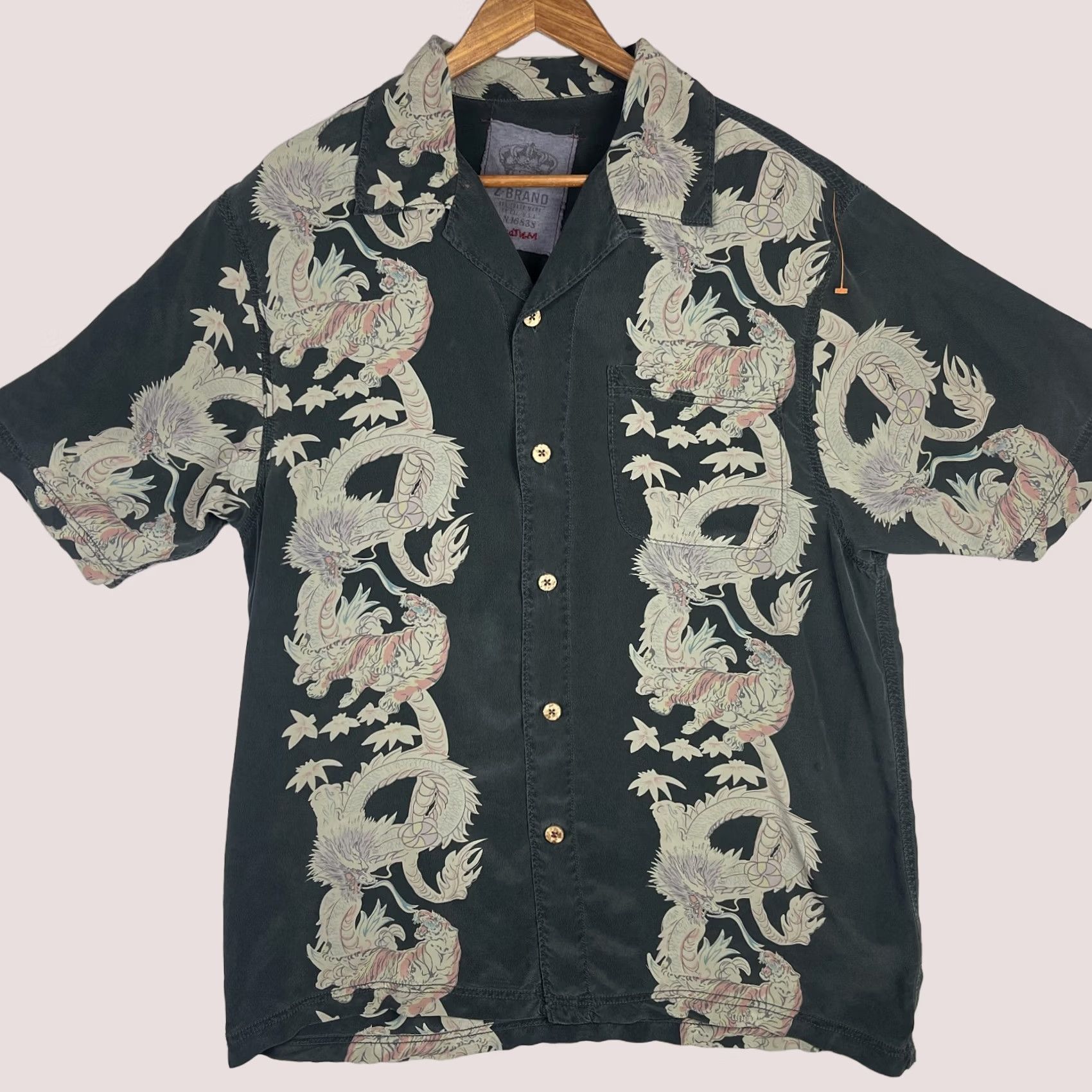 Vintage VINTAGE Z-Brand Shirt Mens Medium Black Japanese Hawaiian Dragon Tiger Art Silk Size US M / EU 48-50 / 2 - 1 Thumbnail