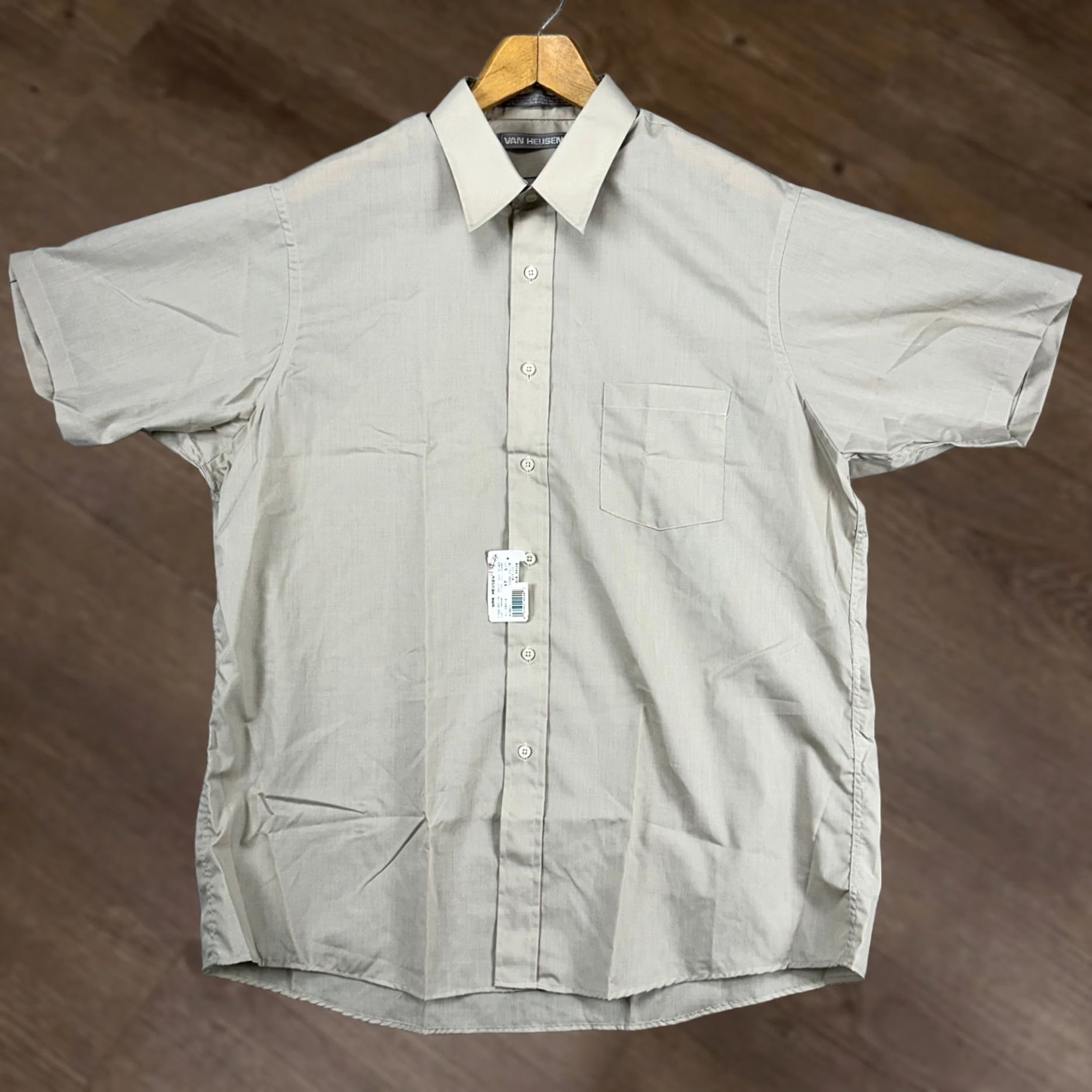 Van Heusen VINTAGE Van Heusen Mens Dress Shirt 17 Beige Button Up Half Sleeve Pocket NEW Shirt Mens 17 Beige Pocket VINTAGE Size 46R - 1 Thumbnail