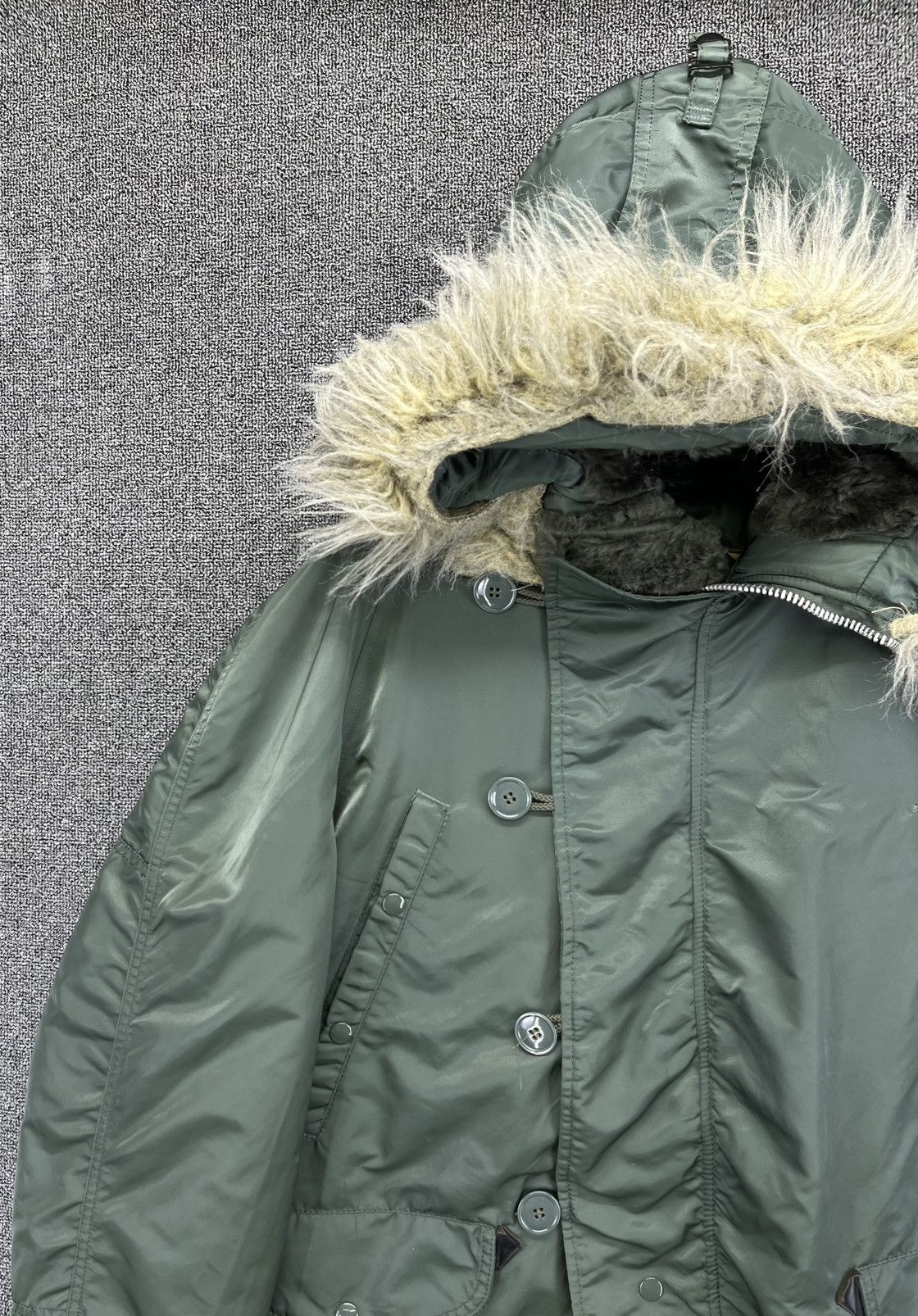Alpha Industries Vintage 90s Alpha Industries Fur Hoodie Bomber Jacket Size US M / EU 48-50 / 2 - 3 Thumbnail