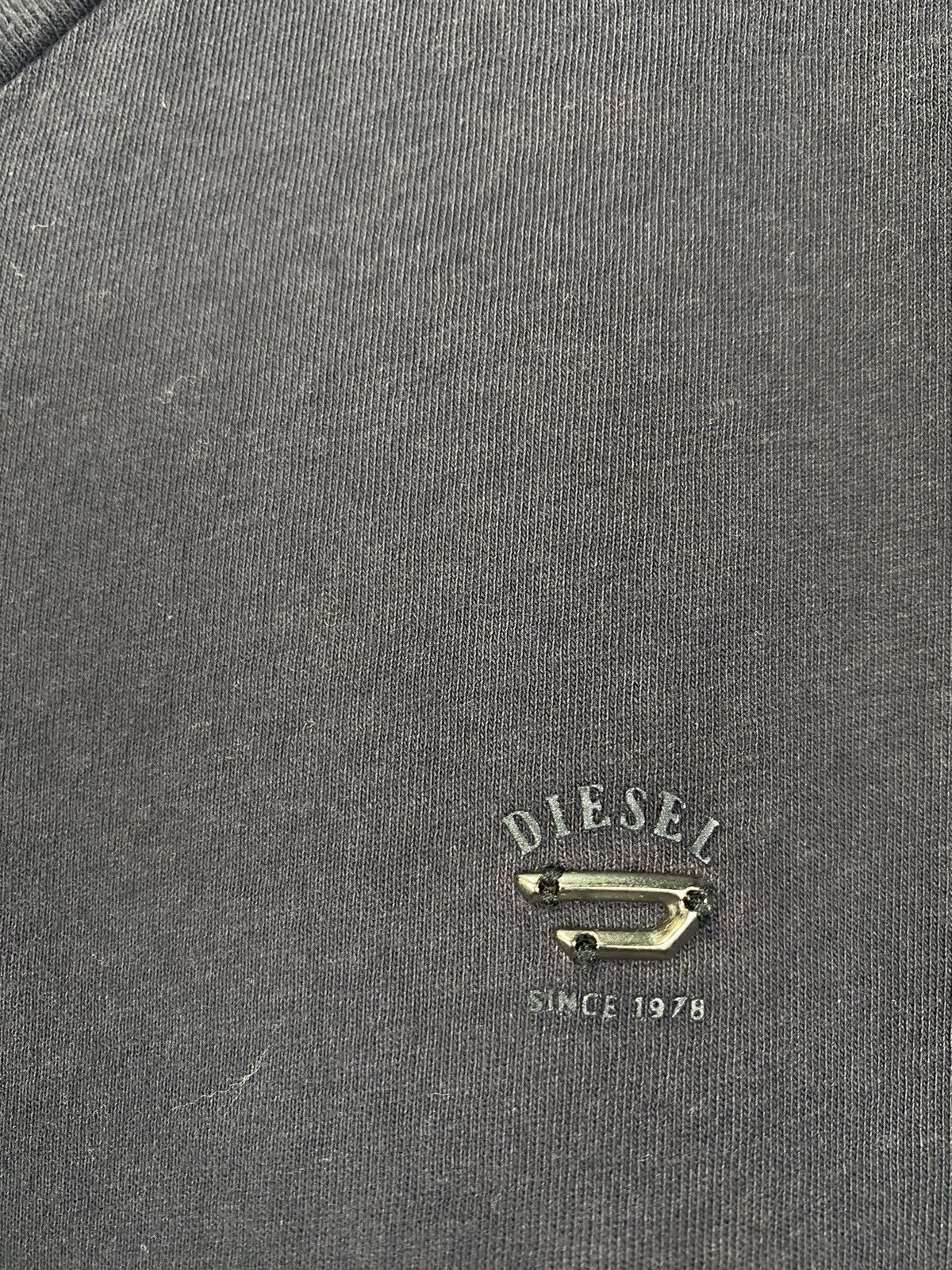 Diesel Diesel Essential Metalic Logo Tee Size US XL / EU 56 / 4 - 4 Thumbnail