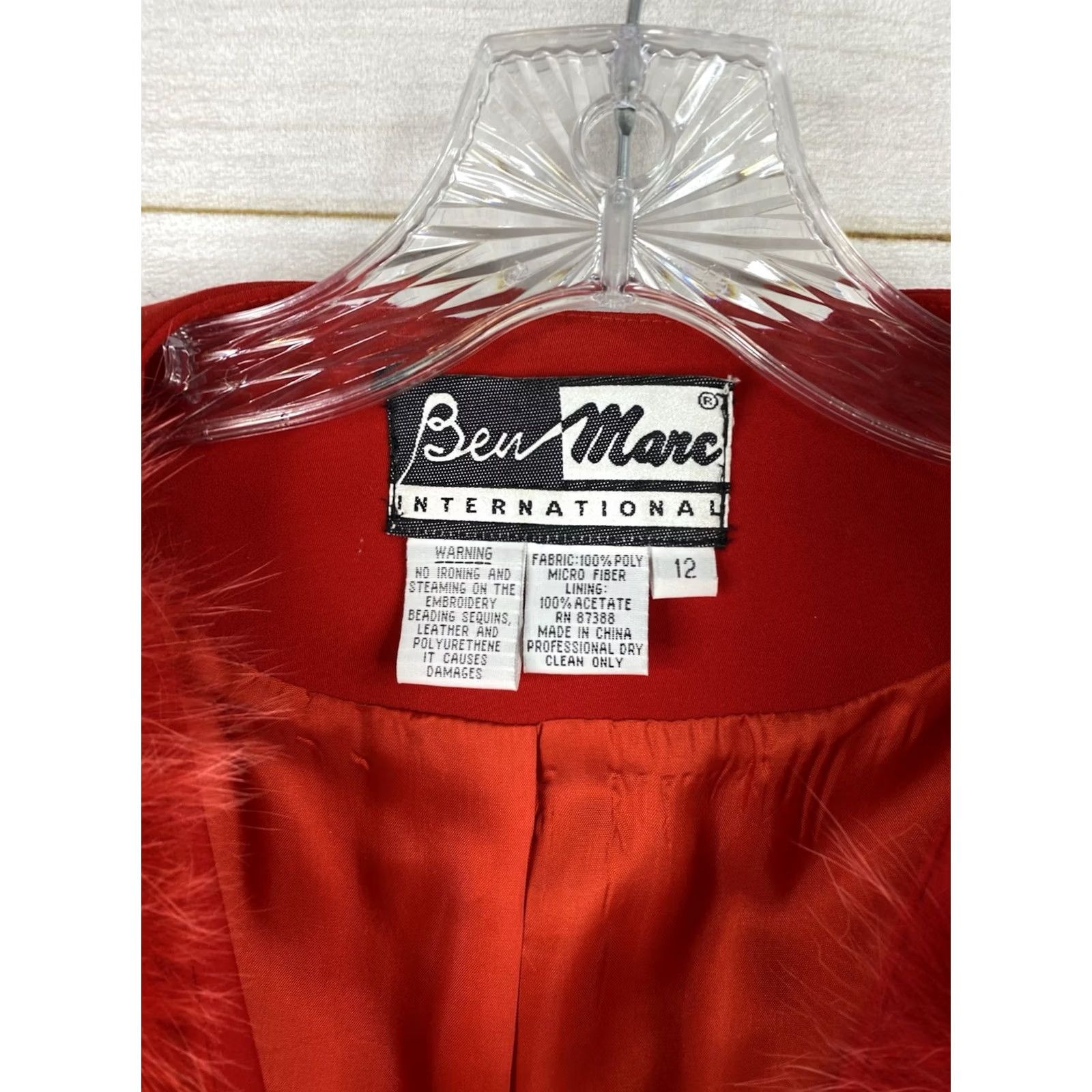 Marcs Ben Marc Red Skirt Suit 2pc Sz 12 Velvet? Faux Fur Jacket Vintage No Size 34" / US 12 / IT 48 - 3 Thumbnail