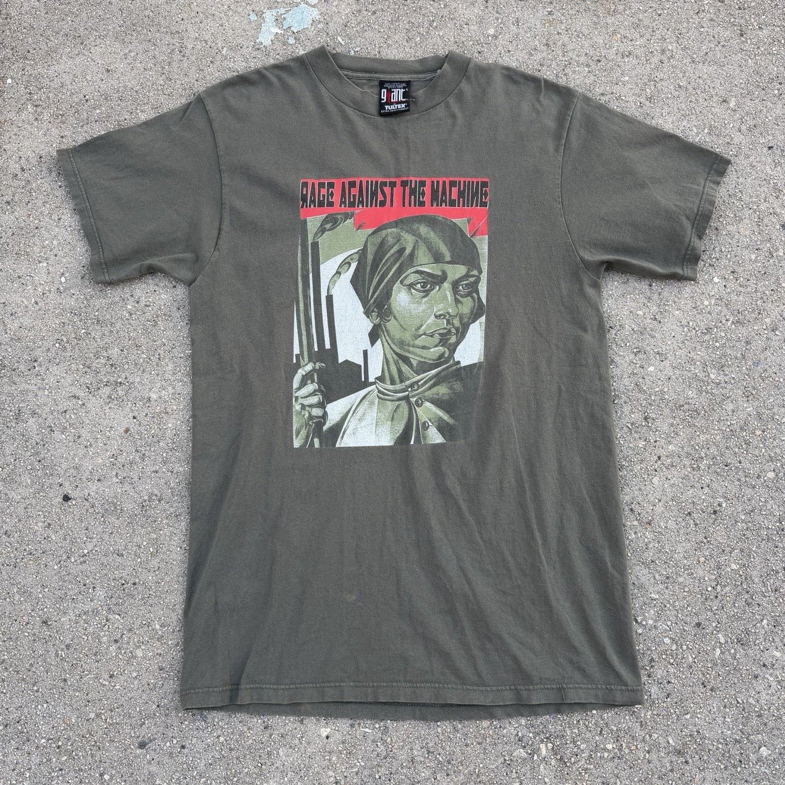 Band Tees × Giant × Vintage Vintage Giant Rage Against The Machine Women Rights Band Tee Size US L / EU 52-54 / 3 - 3 Thumbnail