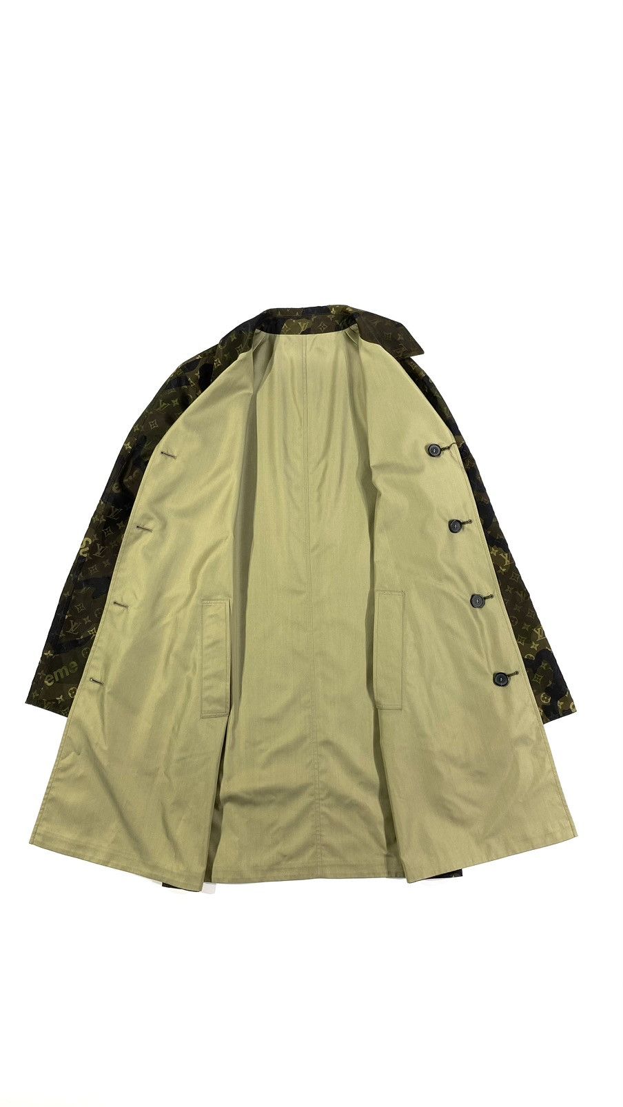 Louis Vuitton × Supreme LOUIS VUITTON X SUPREME Trench Coat 50 Camouflage Reversible Size US M / EU 48-50 / 2 - 3 Thumbnail