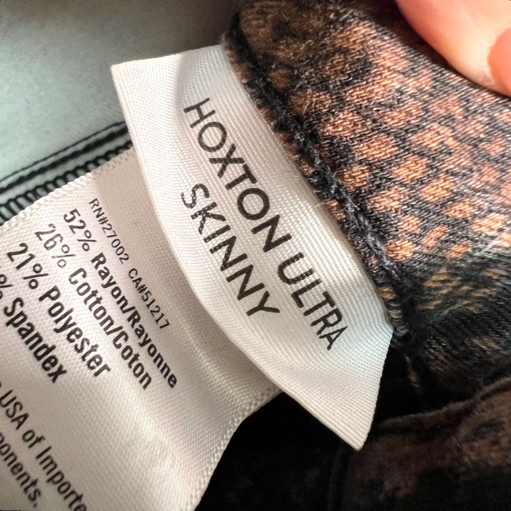 Paige Paige Jeans Womens 24 Brown Hoxton Ultra Skinny Snake Print Denim 5-Pocket Stretch Mid Rise Rayon Blend Modern Size 42" / US 20 - 4 Thumbnail
