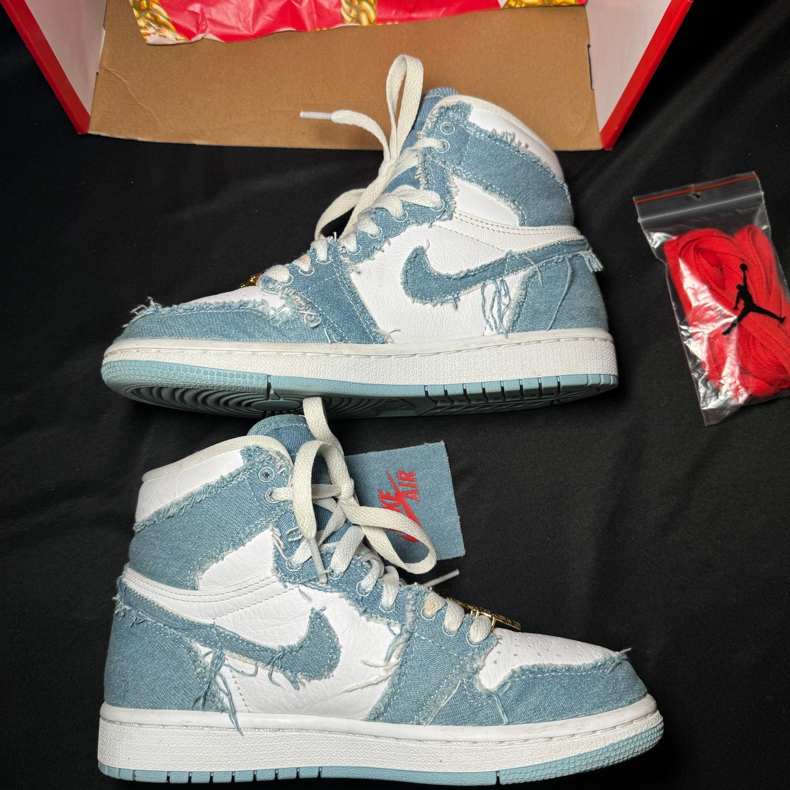 Jordan Brand × Nike Size 5 - Wmns Air Jordan 1 Retro High OG Denim Women's Shoes Size US 5 / IT 35 - 2 Thumbnail