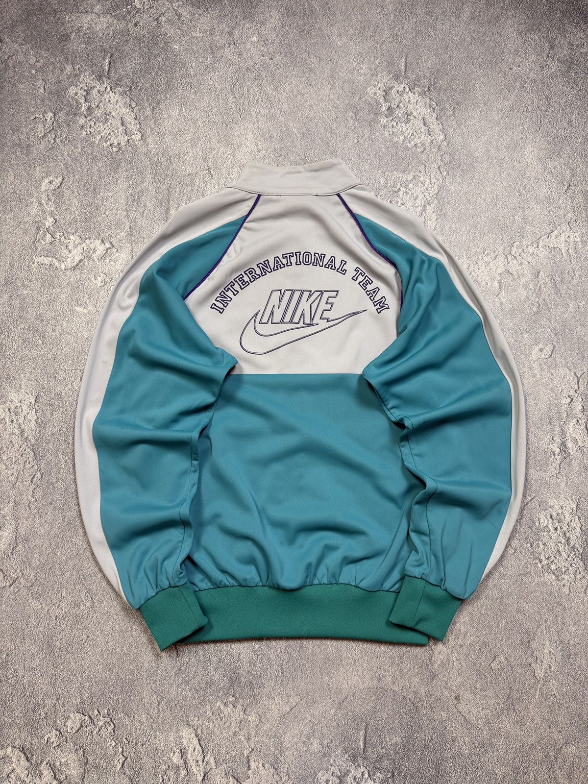 Nike Vintage Nike Track Jacket Big Logo Size US L / EU 52-54 / 3 - 1 Thumbnail