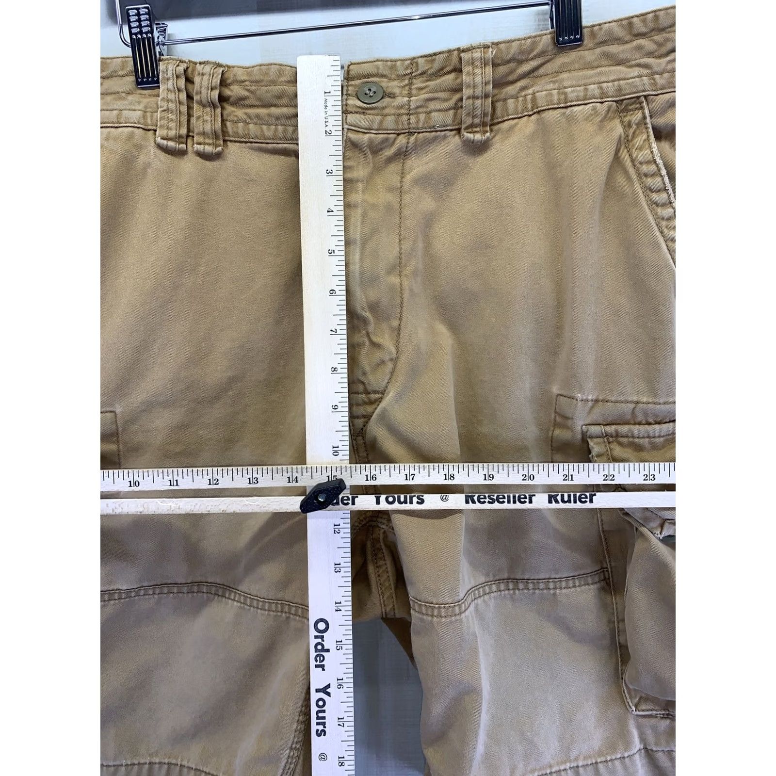 Polo Ralph Lauren VINTAGE Polo Ralph Lauren Mens Cargo Shorts Distressed Chino Size 35 Beige Logo Cargo Pocket Size US S / EU 44-46 / 1 - 3 Thumbnail