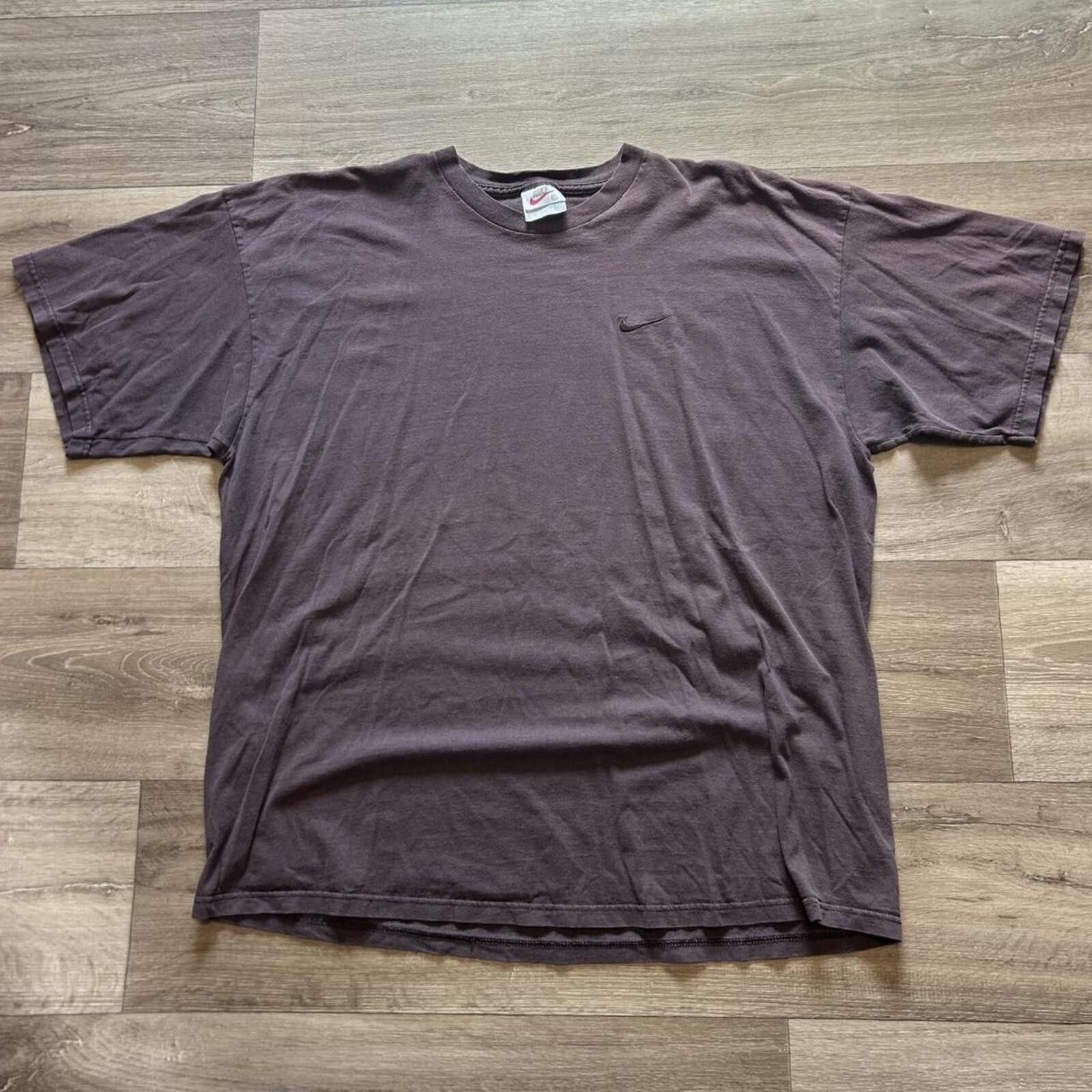 Nike Vintage Nike Men's Brown T shirt Size US XXL / EU 58 / 5 - 2 Thumbnail