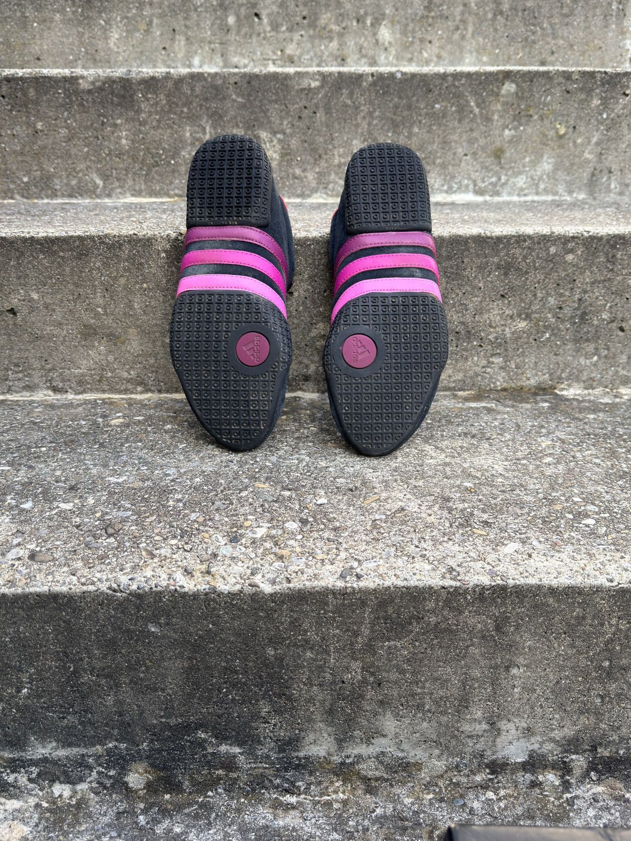 Adidas Adidas Mei Size US 7 / IT 37 - 7 Thumbnail
