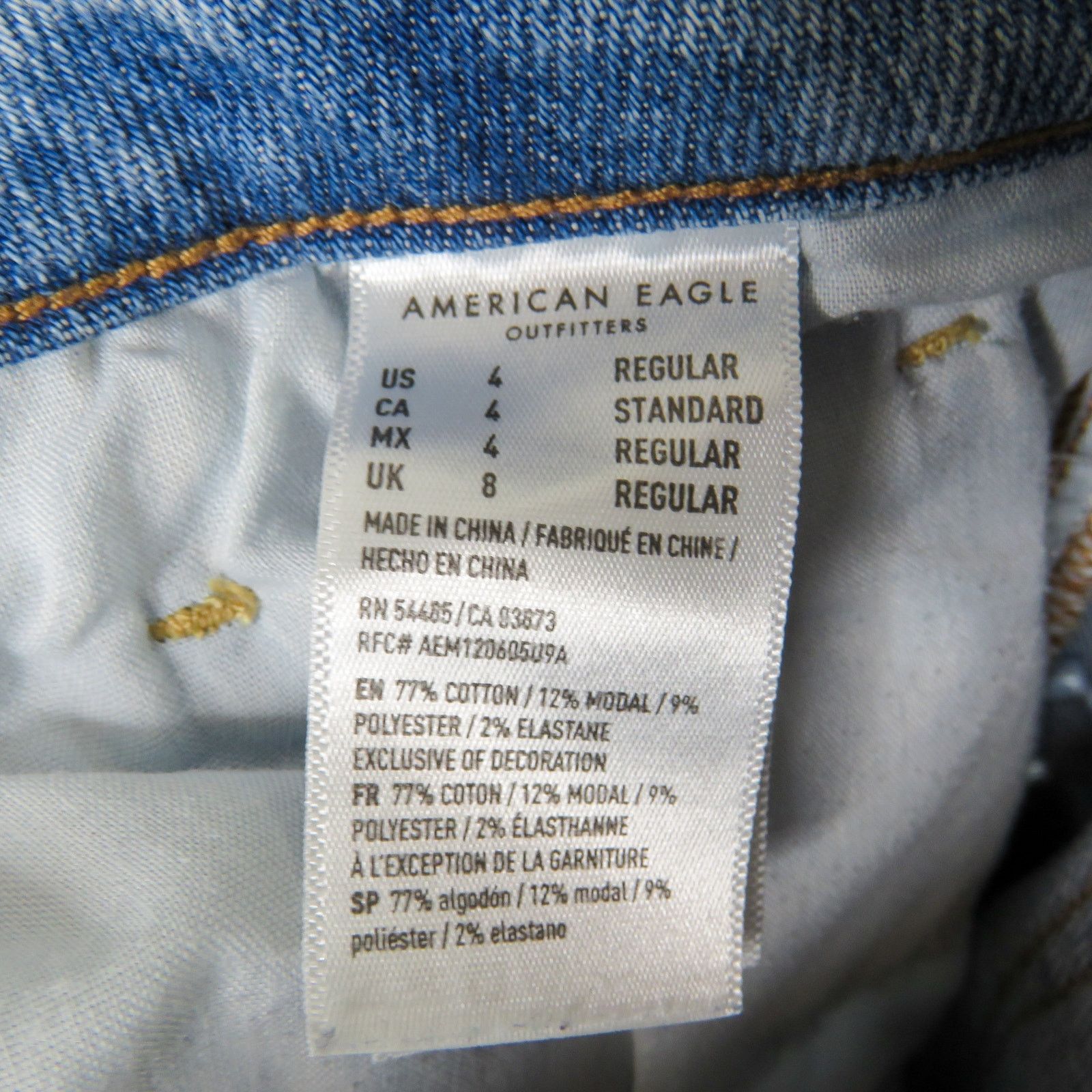 American Eagle Outfitters American Eagle Mom Jeans High Rise Straight Leg 4 Size 27" / US 4 / IT 40 - 4 Thumbnail