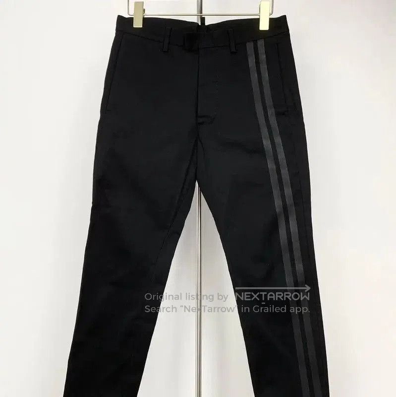 Dsquared2 DSQUARED2 Black Casual Pants for Men . Size US 34 / EU 50 - 1 Thumbnail