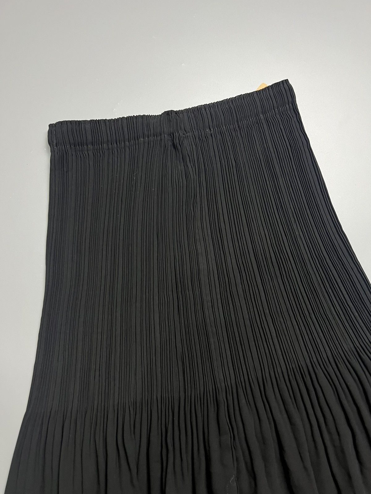 Issey Miyake × Pleats Please Issey Miyake × Vintage Vintage Fete Issey Miyake Pleats Midi Skirts Size 31" - 2 Thumbnail