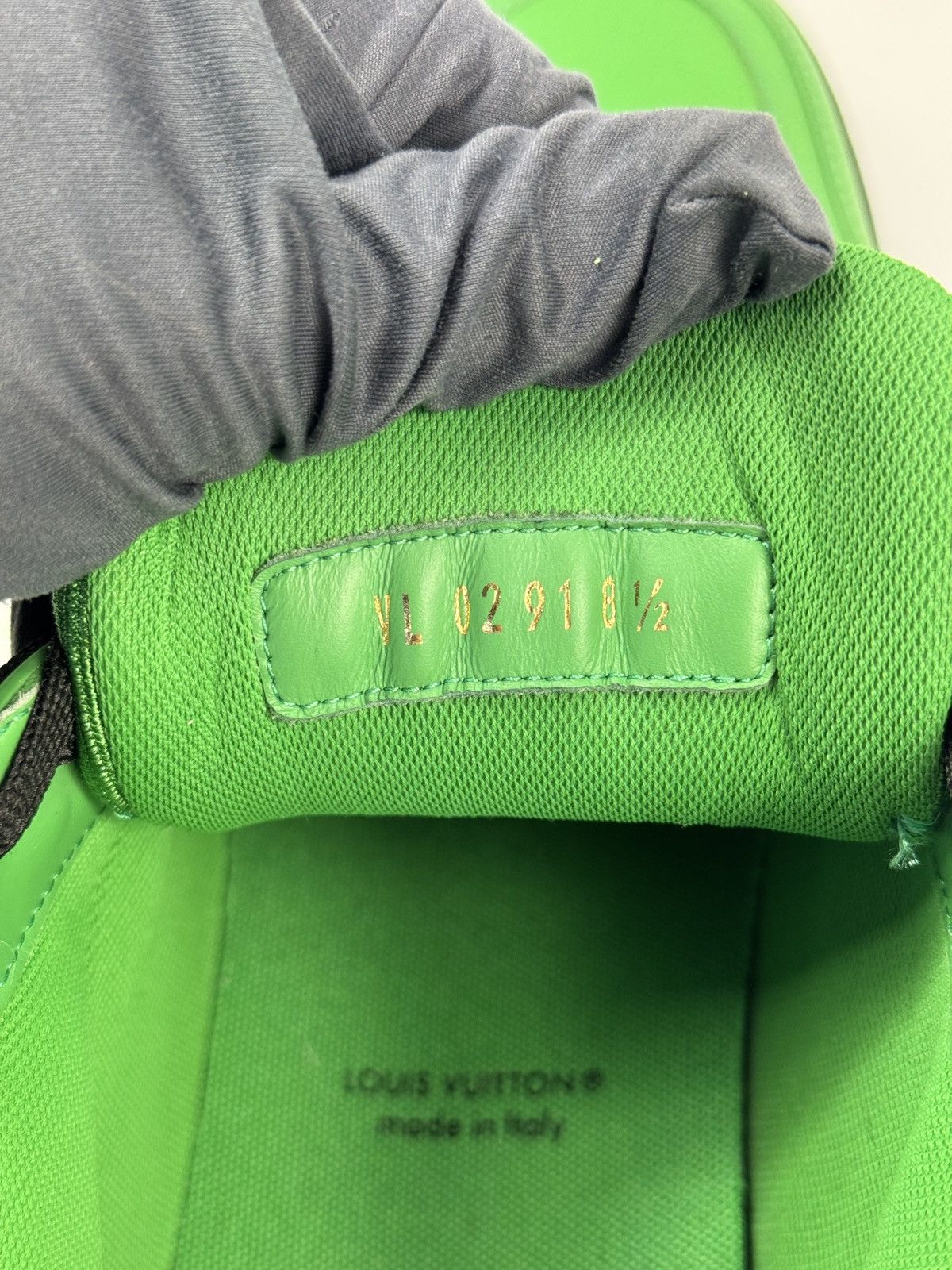 Louis Vuitton LOW TOP SNEAKERS Size US 8.5 / EU 41-42 - 6 Thumbnail