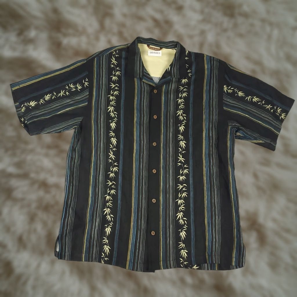 Tommy Bahama Tommy Bahama Shirt Mens Large Black Striped Silk Linen Camp Collar Hawaiian Size US L / EU 52-54 / 3 - 1 Thumbnail