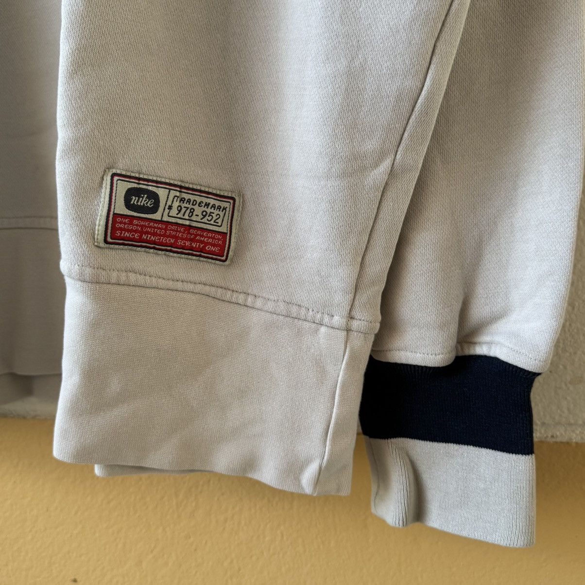 Other Vintage Nike 1971 Embroidered Spellout Size US L / EU 52-54 / 3 - 4 Thumbnail