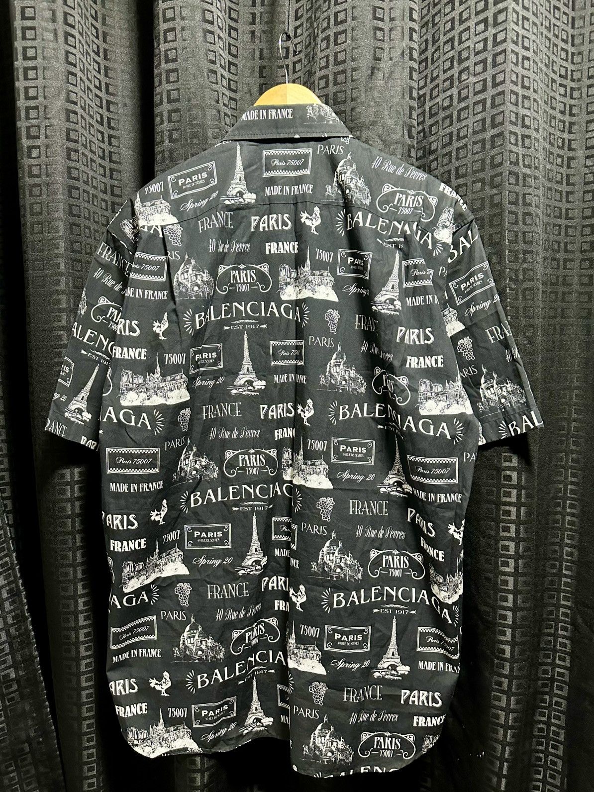 Balenciaga Balenciaga all over print polo Size US XL / EU 56 / 4 - 2 Thumbnail