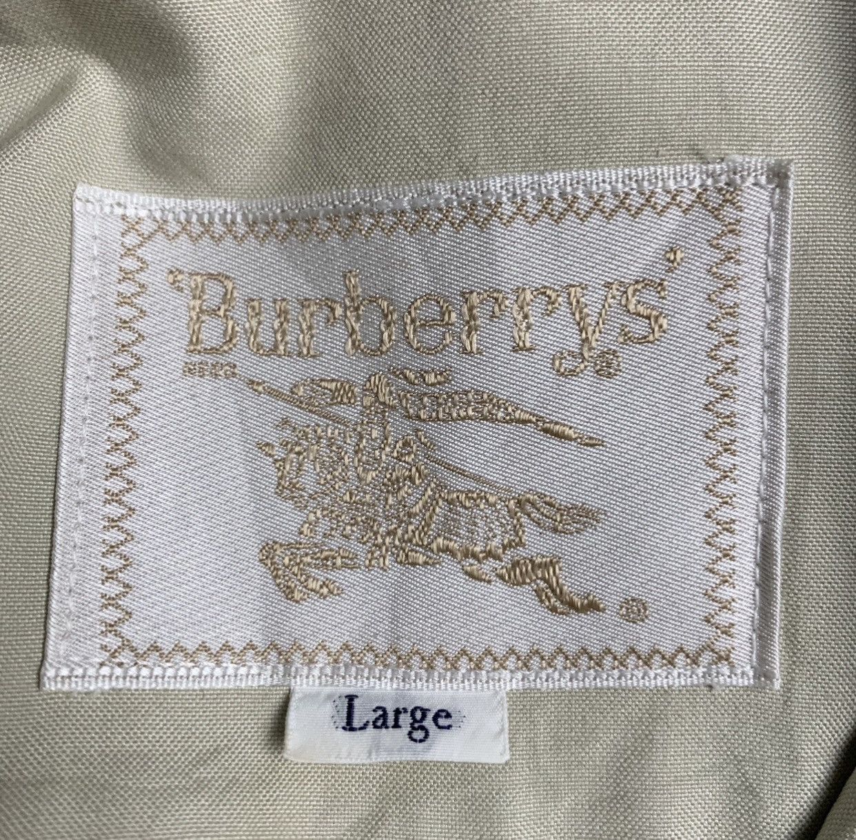 Burberry Vintage Burberry White label Light Jacket Size M Size US M / EU 48-50 / 2 - 8 Thumbnail