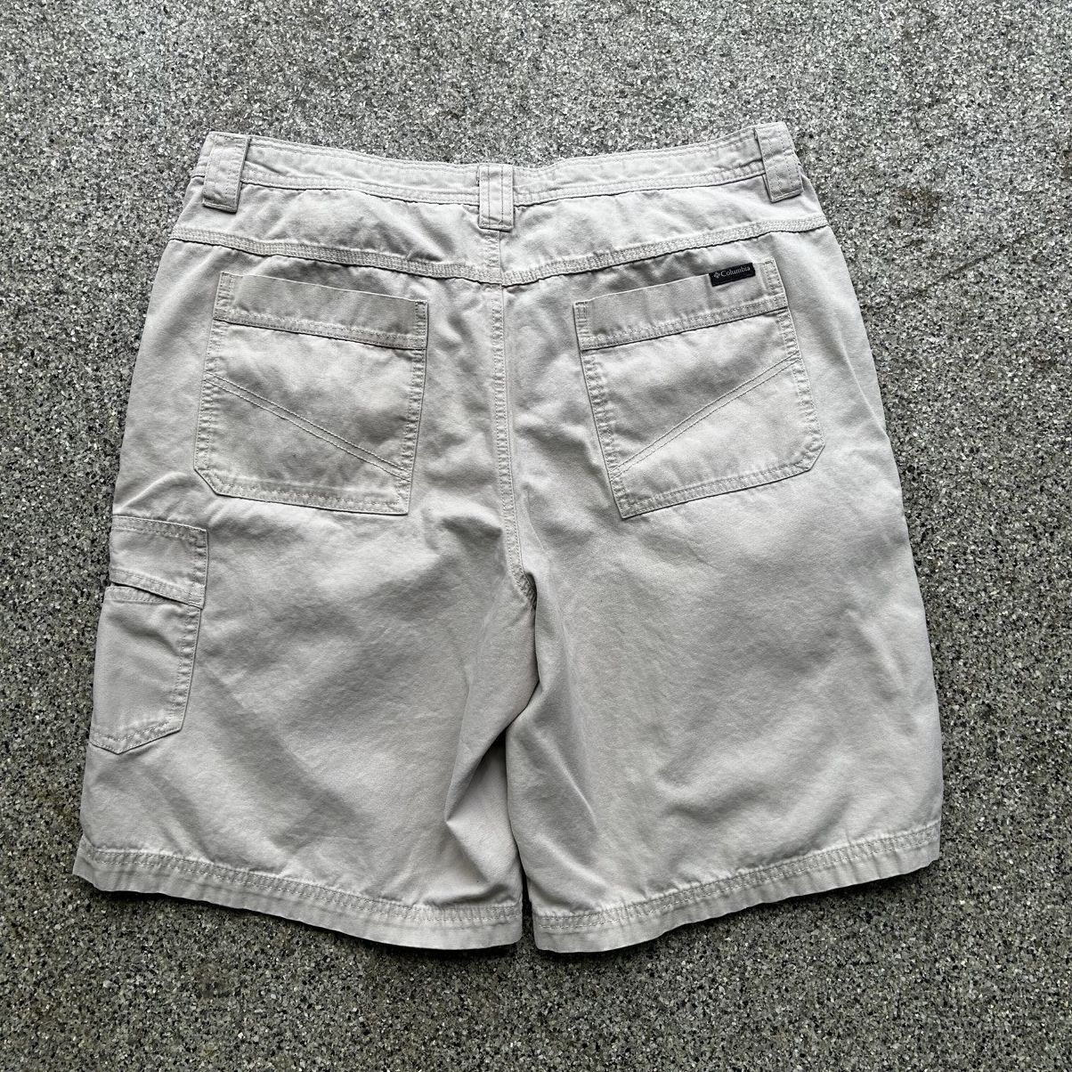 Columbia vintage dirtied columbia long shorts Size US 38 / EU 54 - 2 Thumbnail