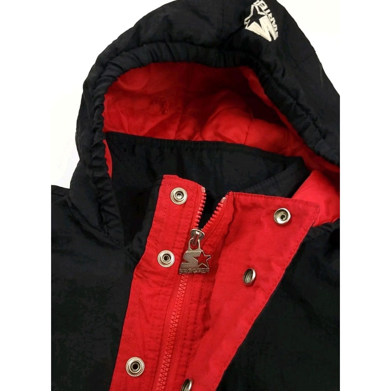 Starter Vintage Chicago Blackhawks Starter Pullover Hooded Insulated Jacket WORN READ * Size US M / EU 48-50 / 2 - 7 Thumbnail
