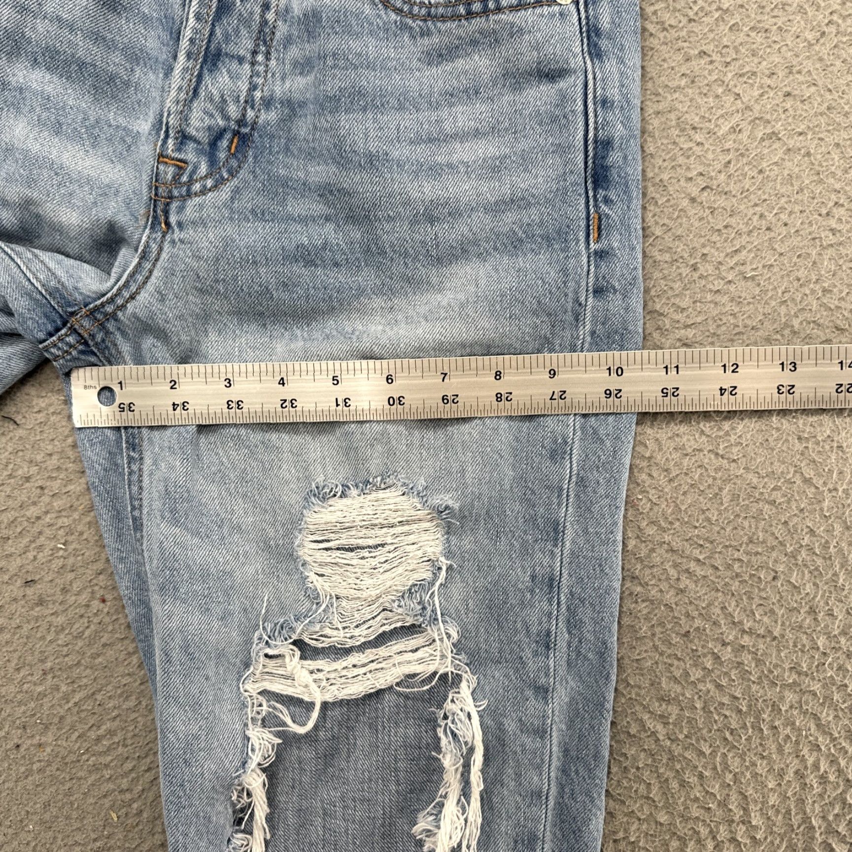 Vintage Aéropostale Jeans Women High Rise Straight Distressed Button Fly Size 0 Blue Denim Stretch 5-Pocket 90s Theme Size 25" / US 0 / IT 36 - 7 Thumbnail