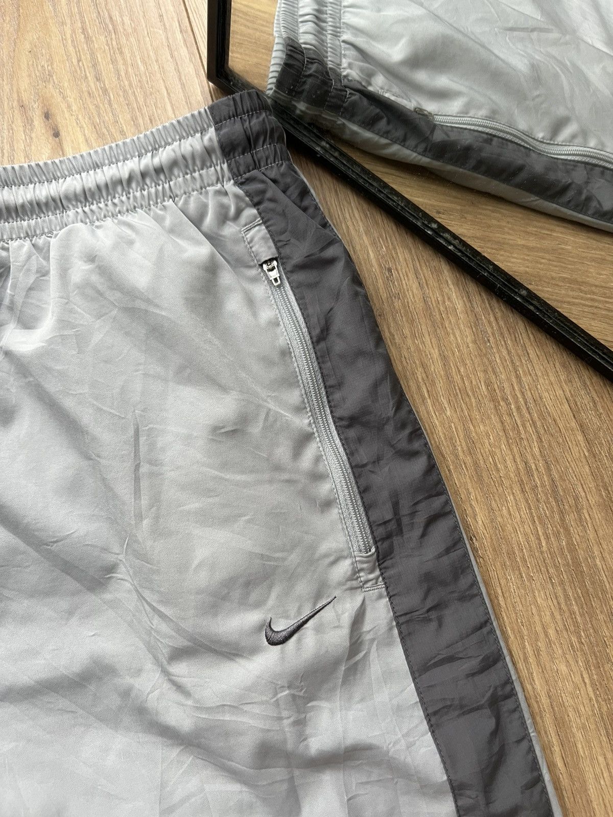 00’s NIKE BAGGY Y2K TRACK PANTS SWOOSH SPELLOUT LOGO
