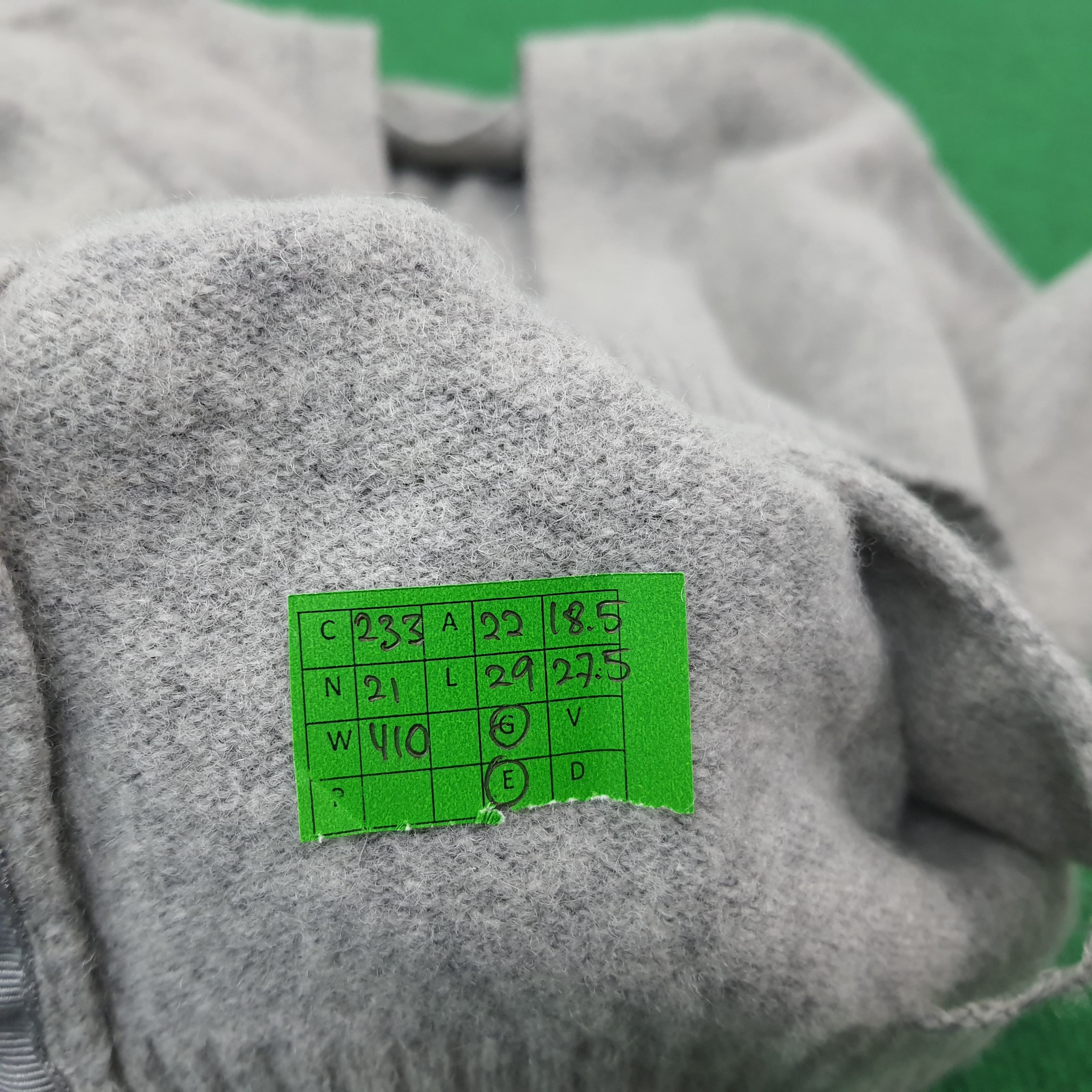 Japanese Brand × Vintage Vintage Uniqlo x Custom Undercover Logo Cardigan C233N21 Size US L / EU 52-54 / 3 - 8 Thumbnail