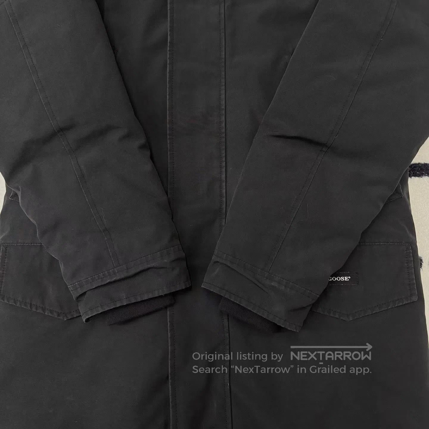 Canada Goose Black Hooded Heavy Winter Coat Size M. Size US M / EU 48-50 / 2 - 2 Thumbnail
