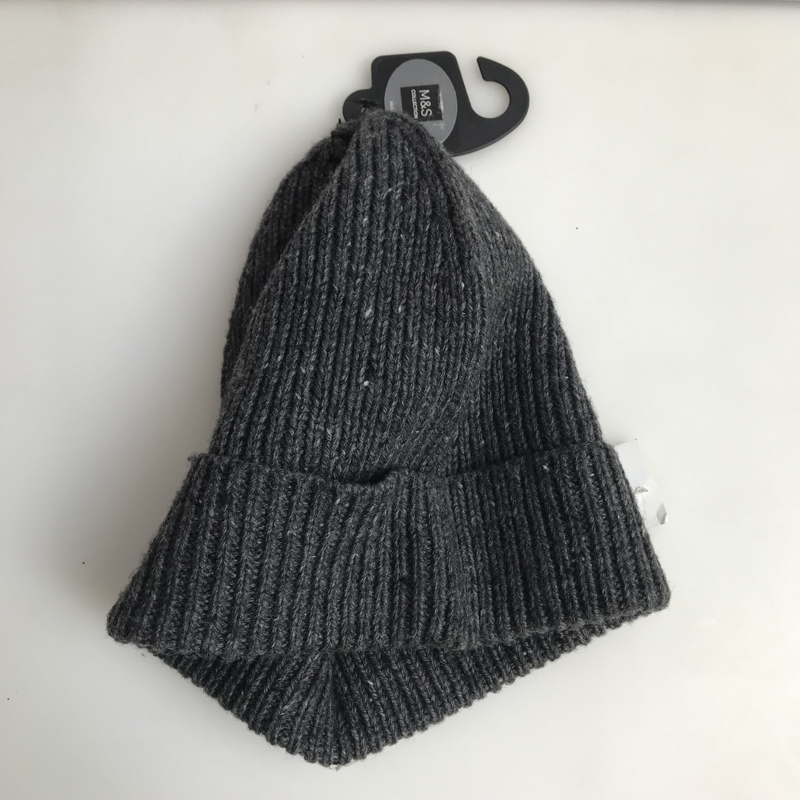 Marks & Spencer × Other UK Marks and spencer Uk Grey Charchoal knitted Beanie Size ONE SIZE - 2 Thumbnail