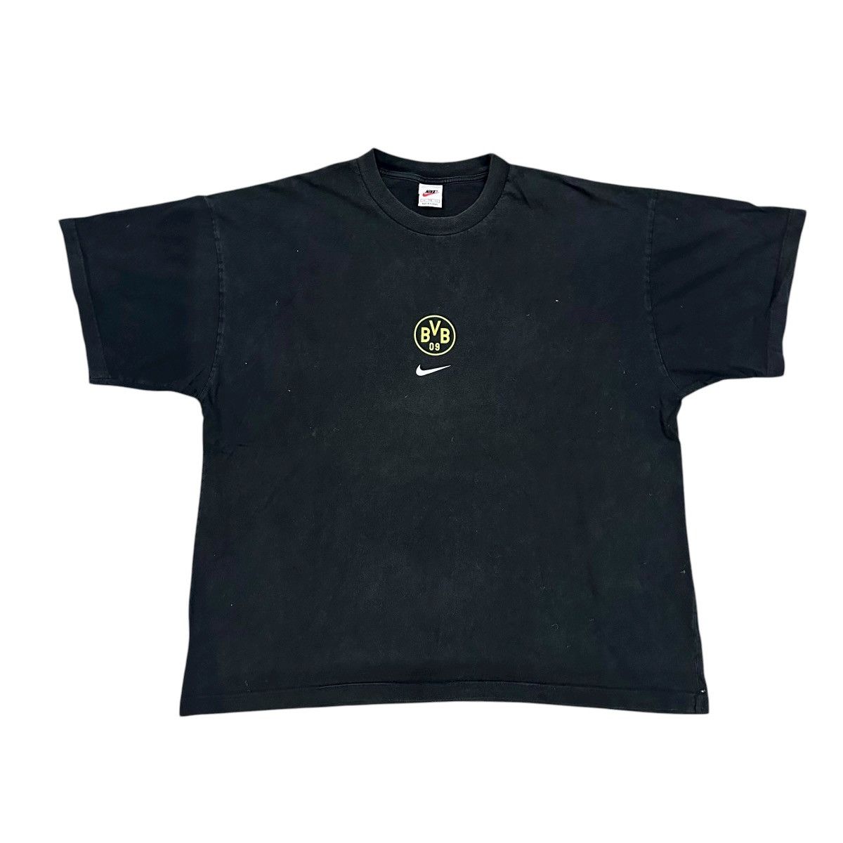 Nike 90’s Black Nike Borussia Dortmund football graphic tshirt Size US XXL / EU 58 / 5 - 1 Thumbnail