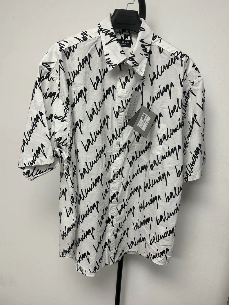 Balenciaga size 39 Full monogram print lapel single breaste