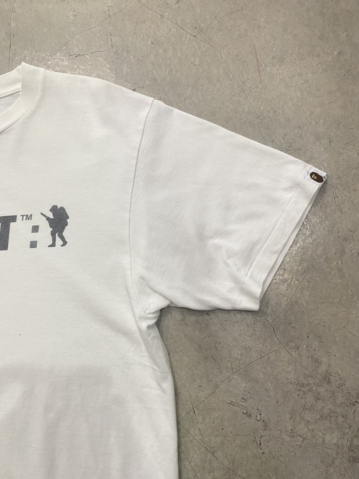 Bape A Bathing Ape MANHUNT Size US M / EU 48-50 / 2 - 4 Thumbnail