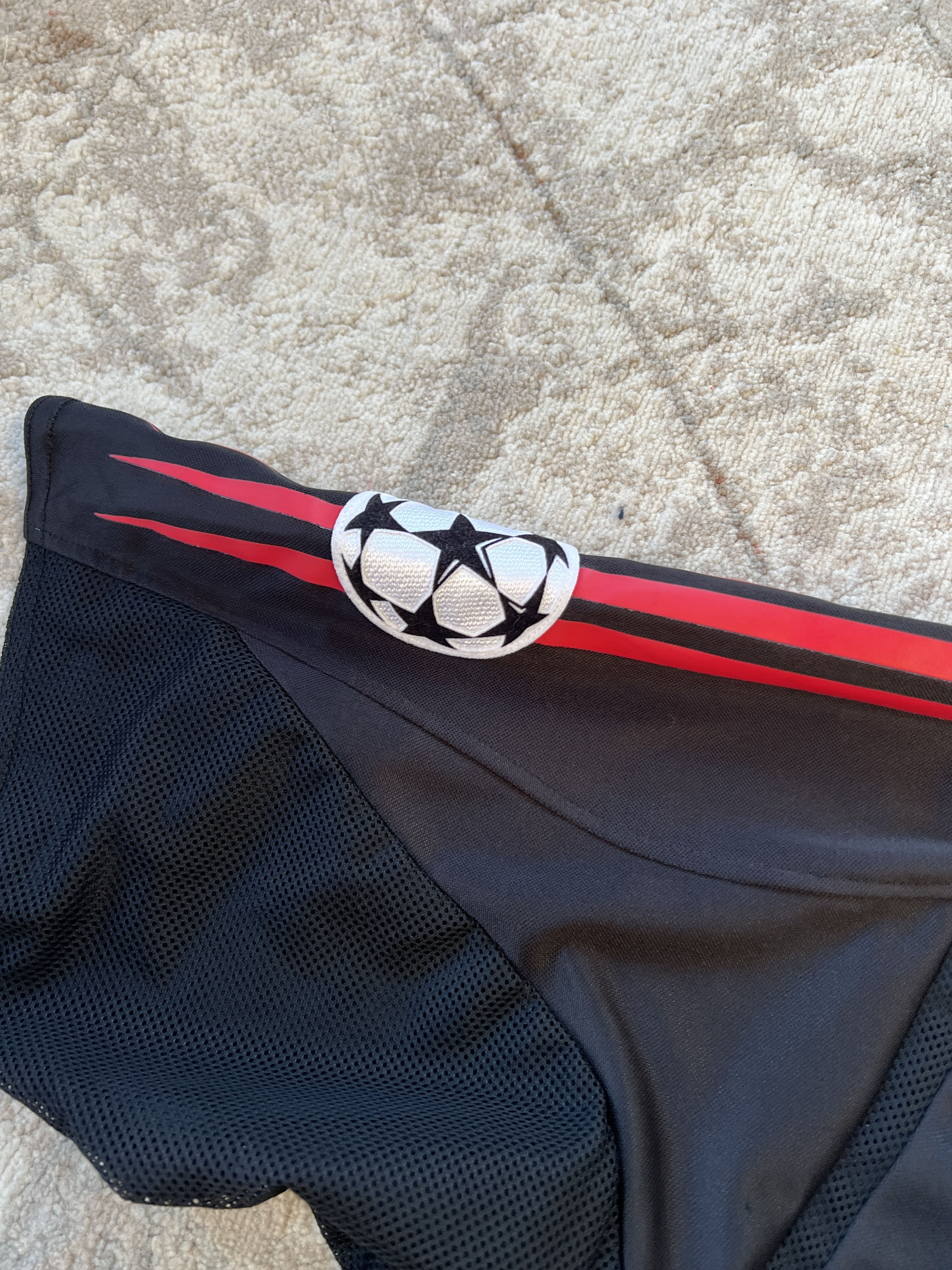 Adidas Adidas Vintage FC Bayern Munchen JOEL 17 Jersey Size US S / EU 44-46 / 1 - 4 Thumbnail