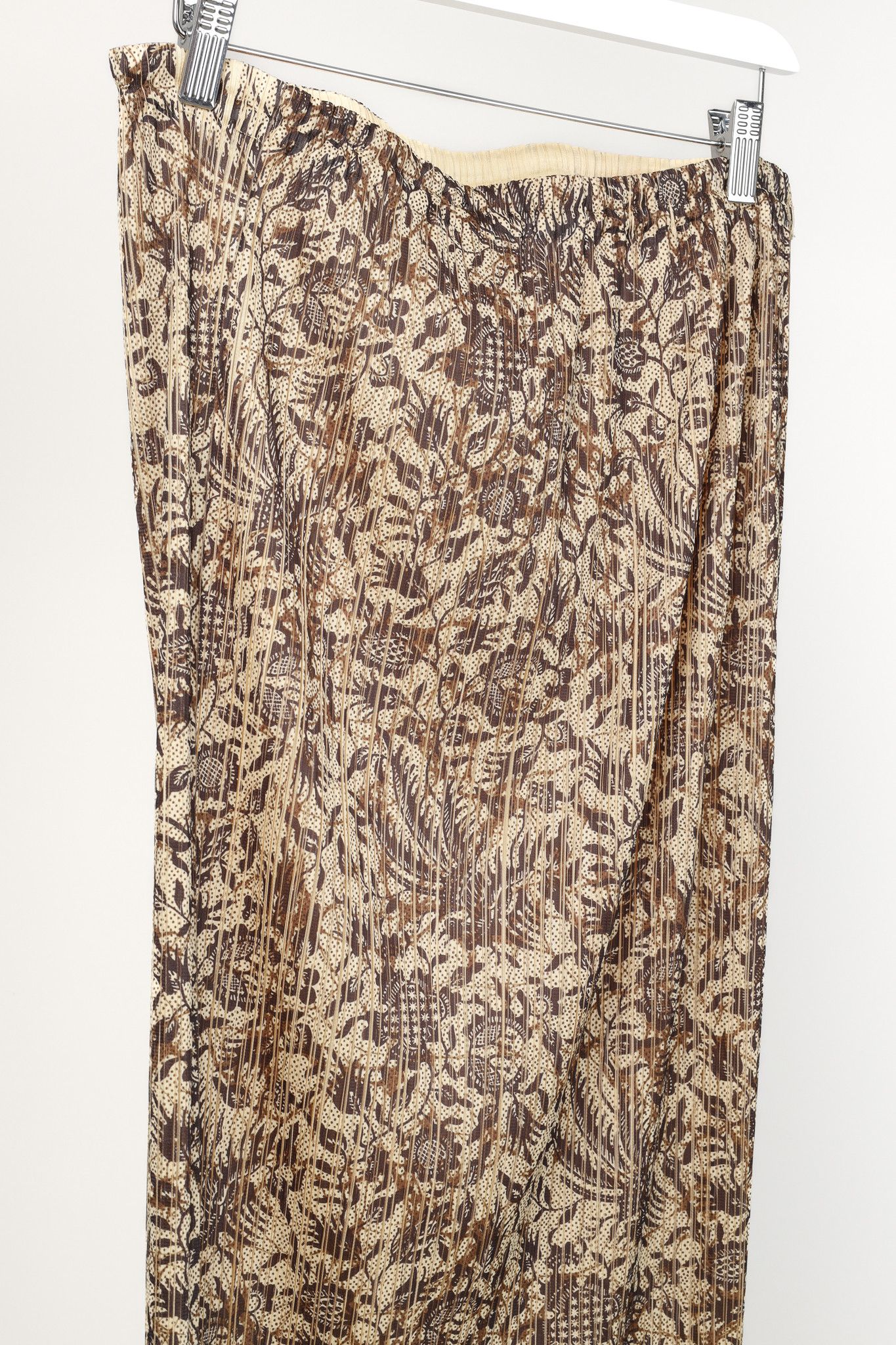 Pleats Please Issey Miyake Issey Miyake Pleats Please Micro-Dot Floral Maxi Skirt Size 31" - 4 Thumbnail