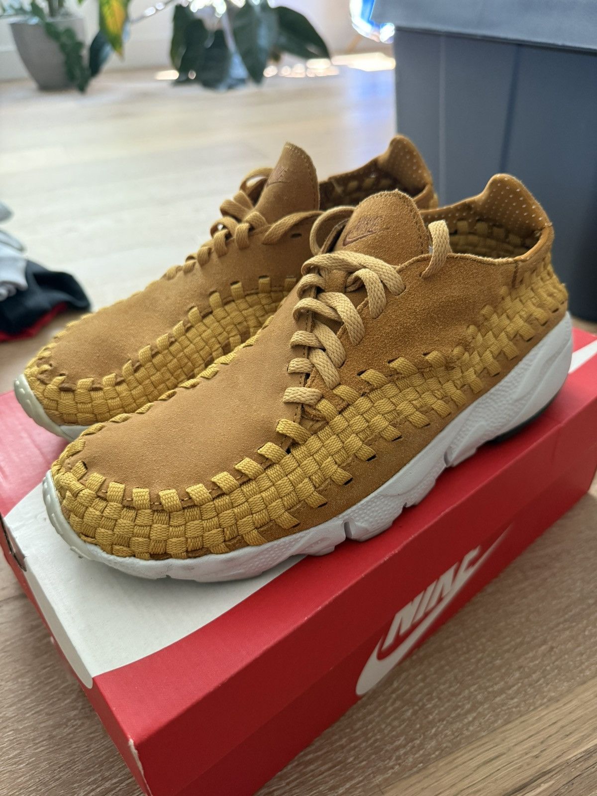 Nike Nike Air Footscape Woven NM Desert Ochre Size US 8 / EU 41 - 7 Thumbnail