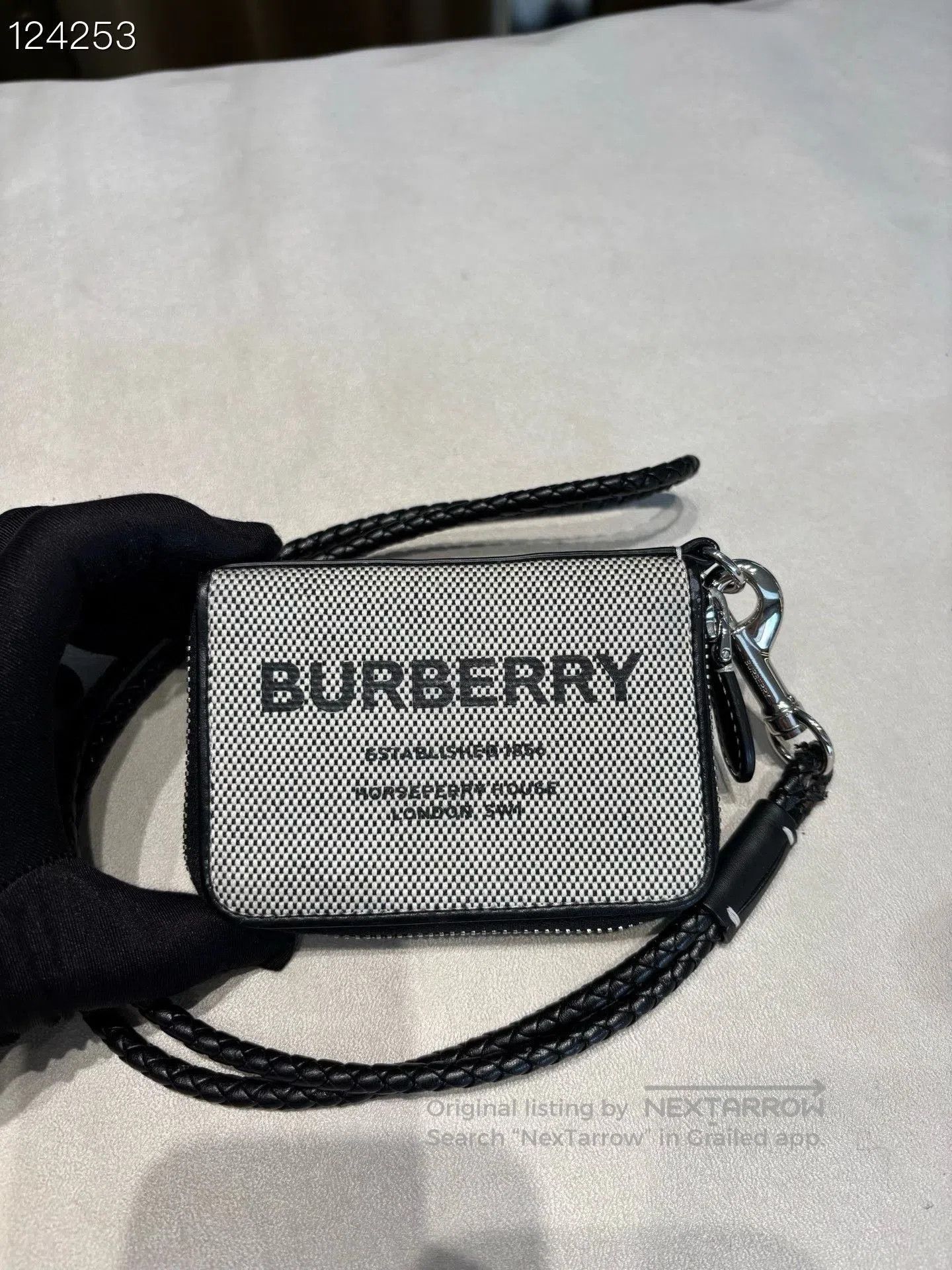 Burberry Burberry Lanyard Card Holder Coin Purse. Size ONE SIZE - 1 Thumbnail