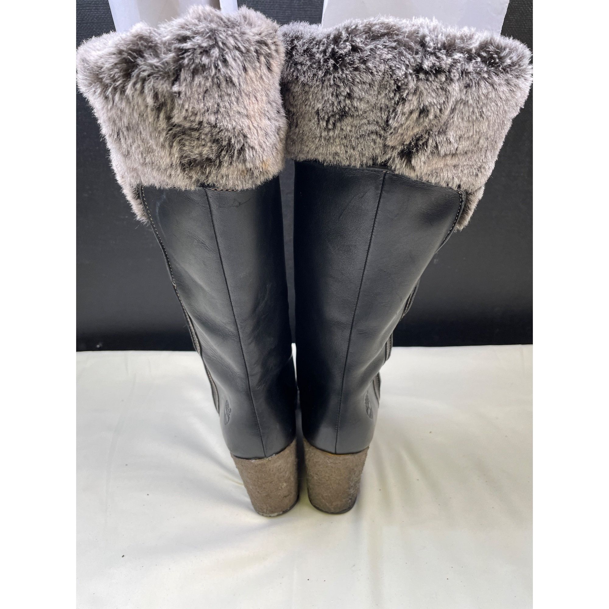 Timberland Timberland Women's Black Leather Boot with Fur/ Shoes Size 8 Size US 8.5 / IT 38.5 - 4 Thumbnail