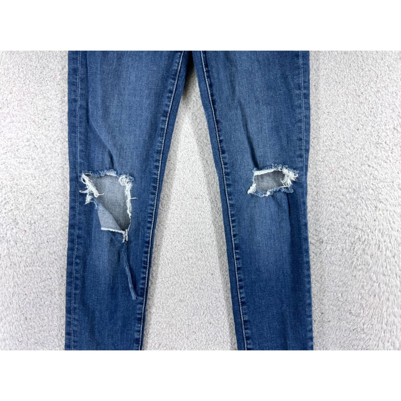Levi's VINTAGE Levis Jeans Women 24 Blue Denim Skinny Mid Rise 29in 5-Pocket Distressed Stretch Levi's 700 Series Size 42" / US 20 - 3 Thumbnail