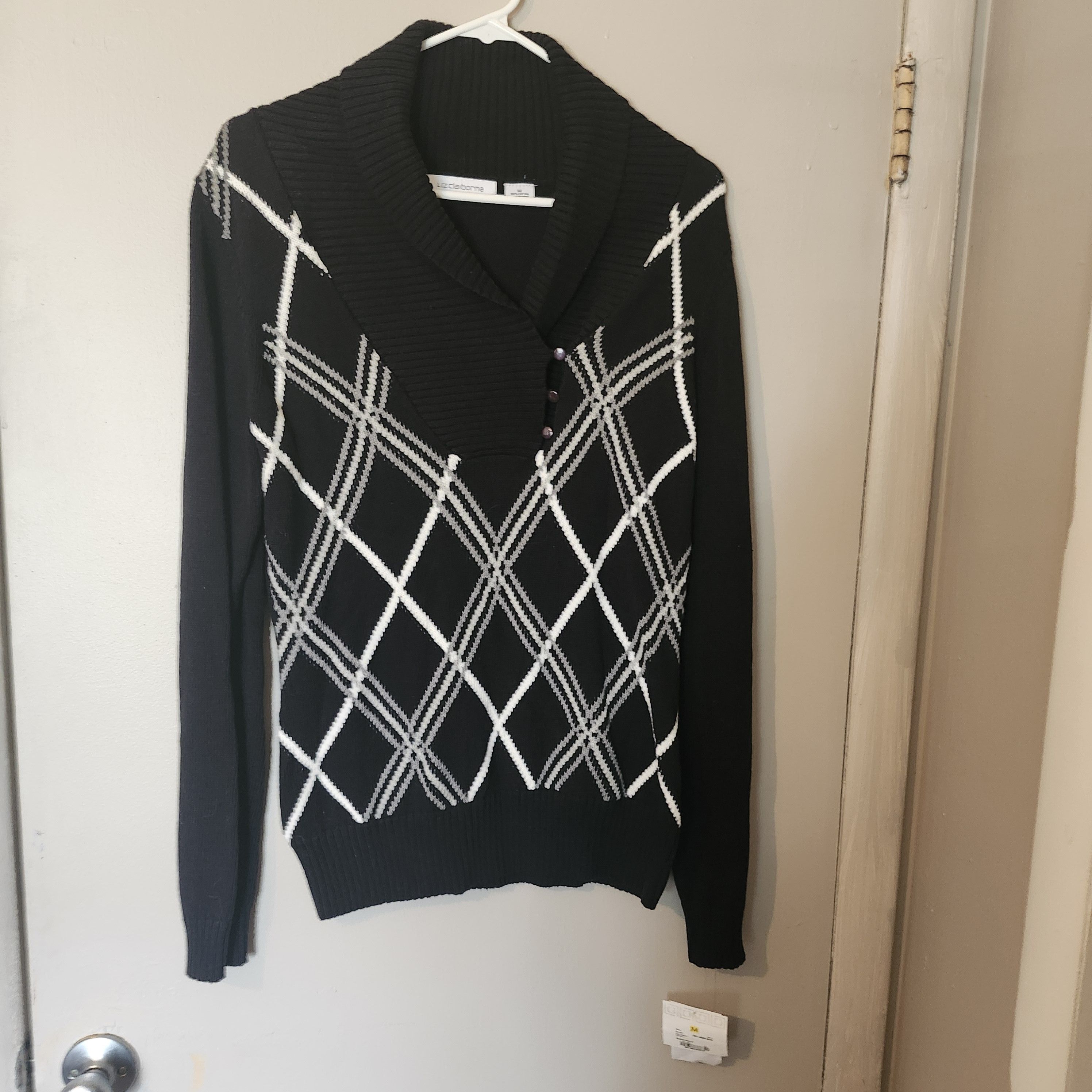 Liz Claiborne Liz Claiborne Women's Black Argyle Pullover Sweater Sz M NWT Size M / US 6-8 / IT 42-44 - 1 Thumbnail