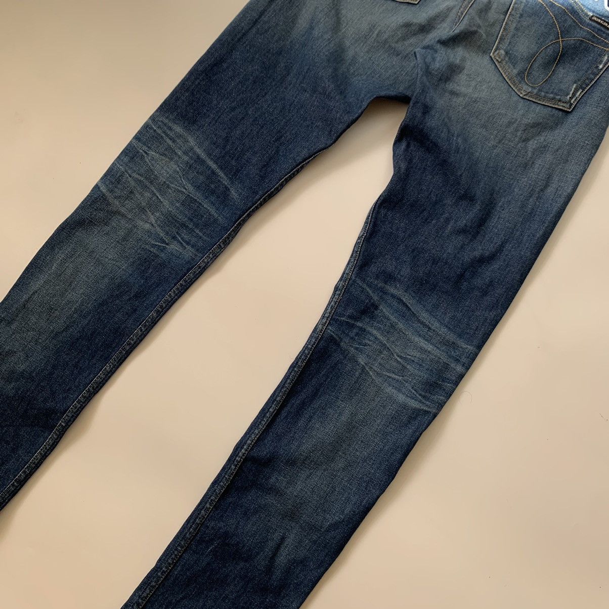 Calvin Klein Calvin Klein distressed BIG LOGO Jeans Size US 34 / EU 50 - 3 Thumbnail