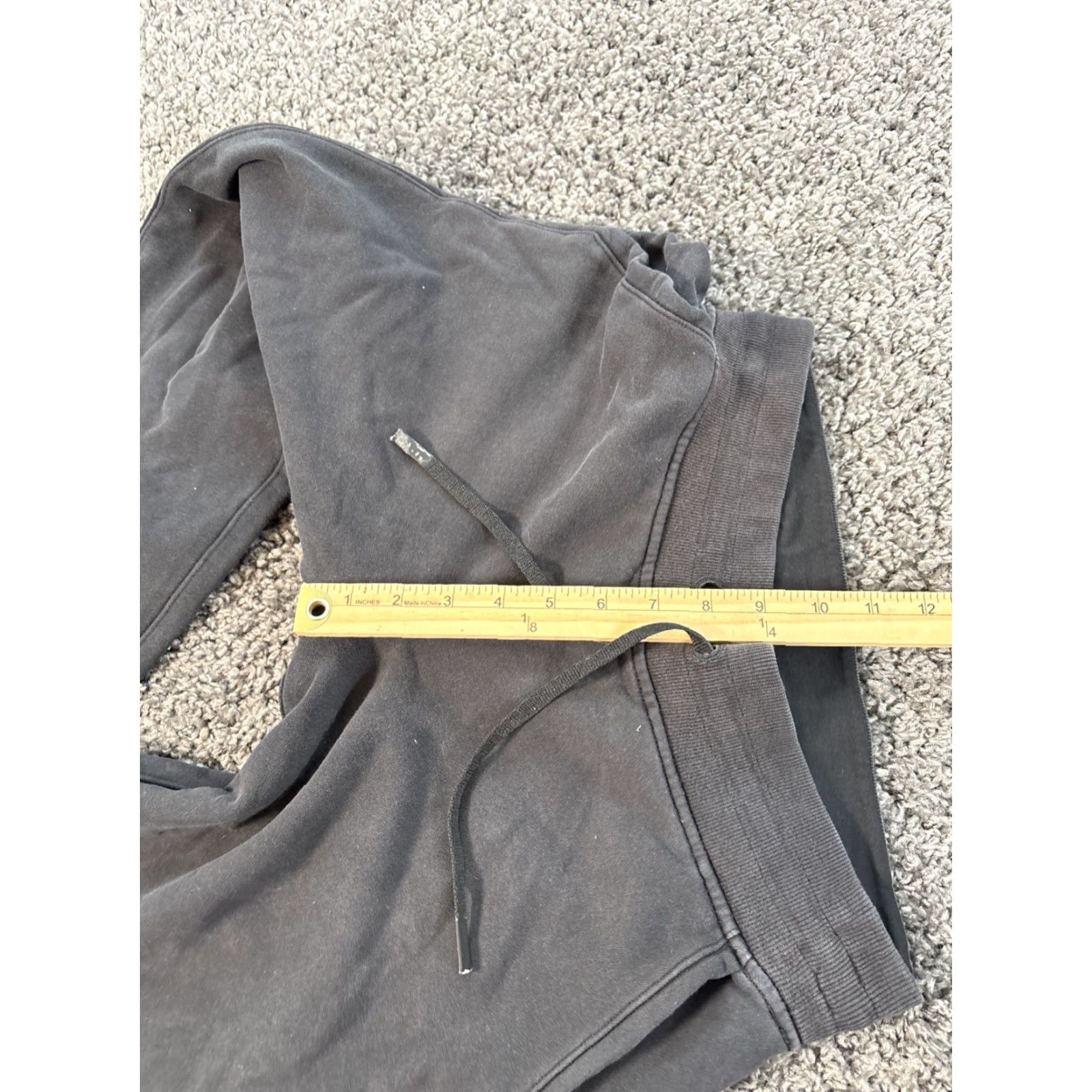 Lululemon Lululemon Warm Down Joggers Womens 6 Black High Rise Tapered Pants Nike Size 28" / US 6 / IT 42 - 5 Thumbnail