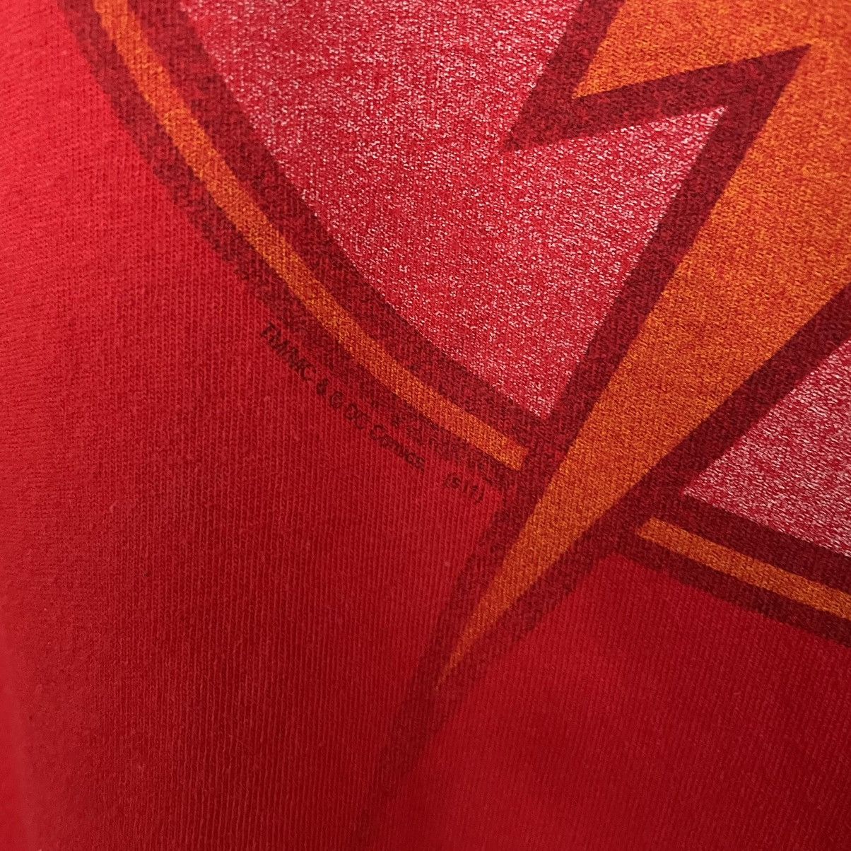 DC Comics × Vintage Vintage 2000s DC Comics The Flash Big Logo T Shirt Size US L / EU 52-54 / 3 - 3 Thumbnail