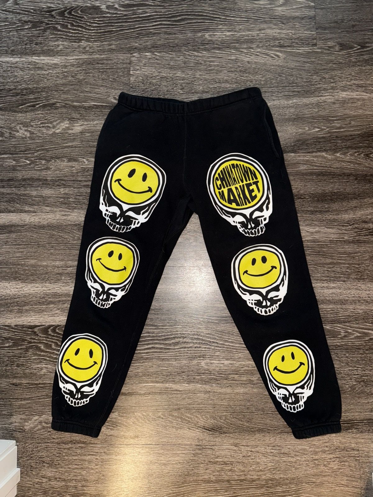 Grateful Dead × Market Grateful Dead x Chinatown Market Smiley Stealie Sweatpants Size US 32 / EU 48 - 1 Thumbnail