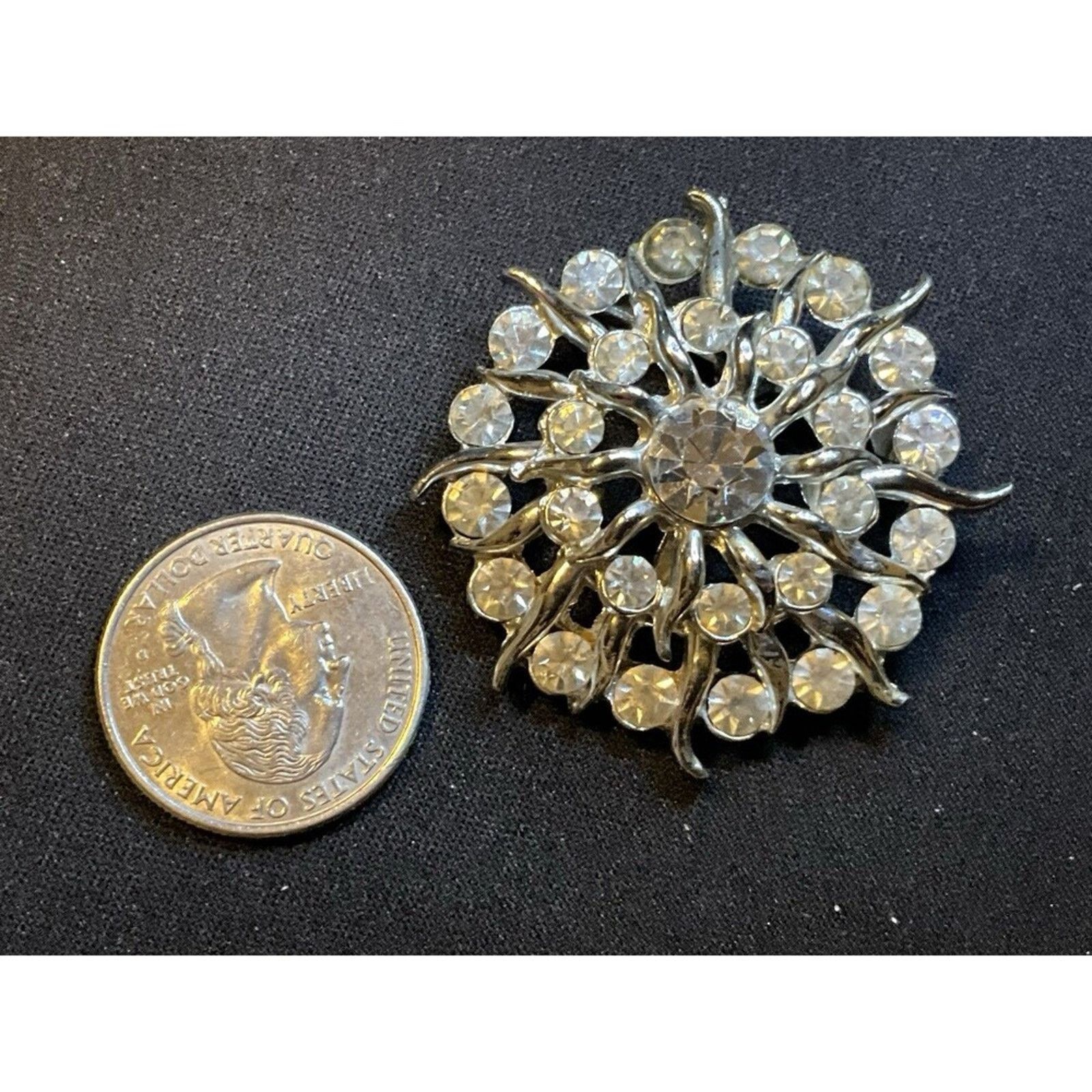 Other Vintage Starburst Rhinestone Heavy Brooch Size ONE SIZE - 5 Thumbnail