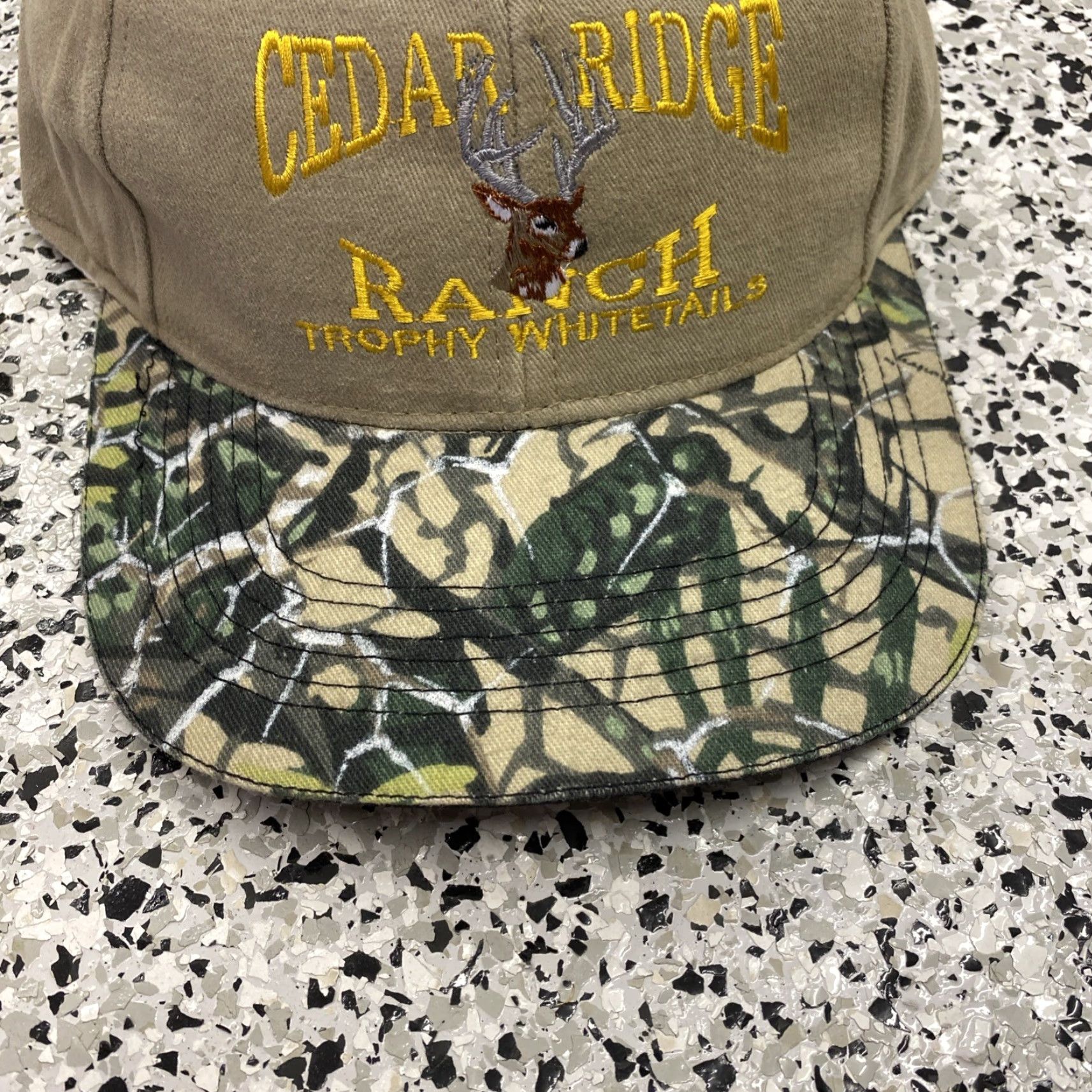 Vintage VINTAGE Brush Country Hat Camouflage Camo Adjustable One Size Men Bow Shoot Classic Outdoor 90s Cap Cap Boys Mens Girls Size ONE SIZE - 2 Thumbnail
