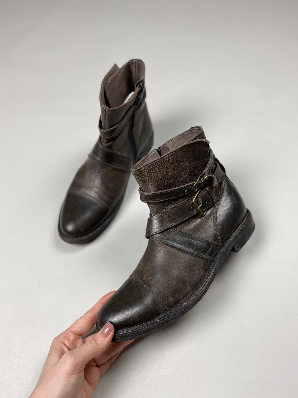 MoMA MOMA ladies avant-garde leather ankle biker boots size 38 Size US 8 / IT 38 - 10 Thumbnail