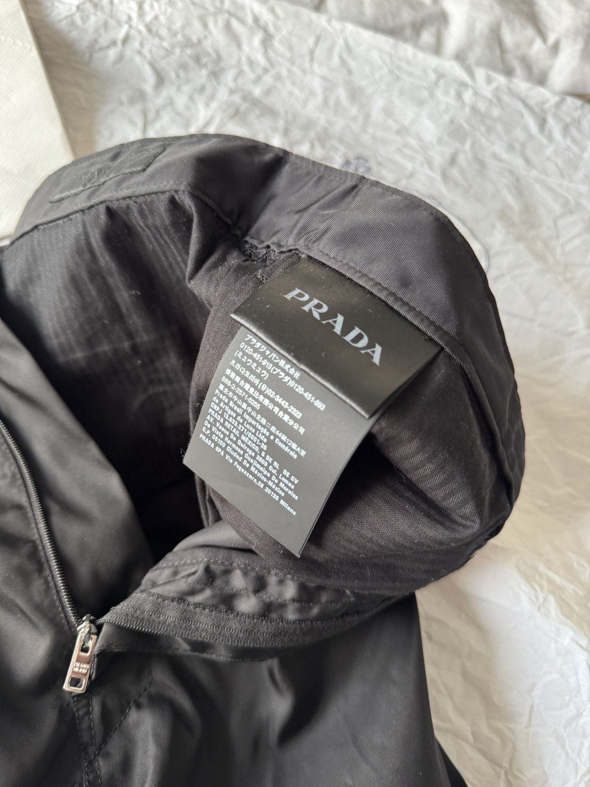 Prada Prada Nylon Pants Size US 32 / EU 48 - 6 Thumbnail