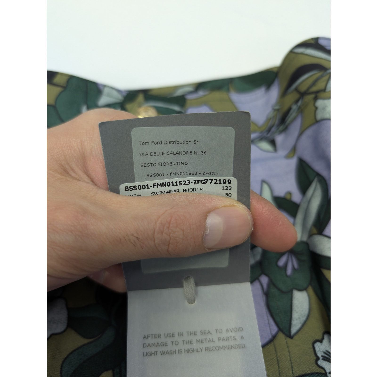 Tom Ford o1rshd1 Jungle Floral Swim Shorts in green Size US 34 / EU 50 - 23 Thumbnail